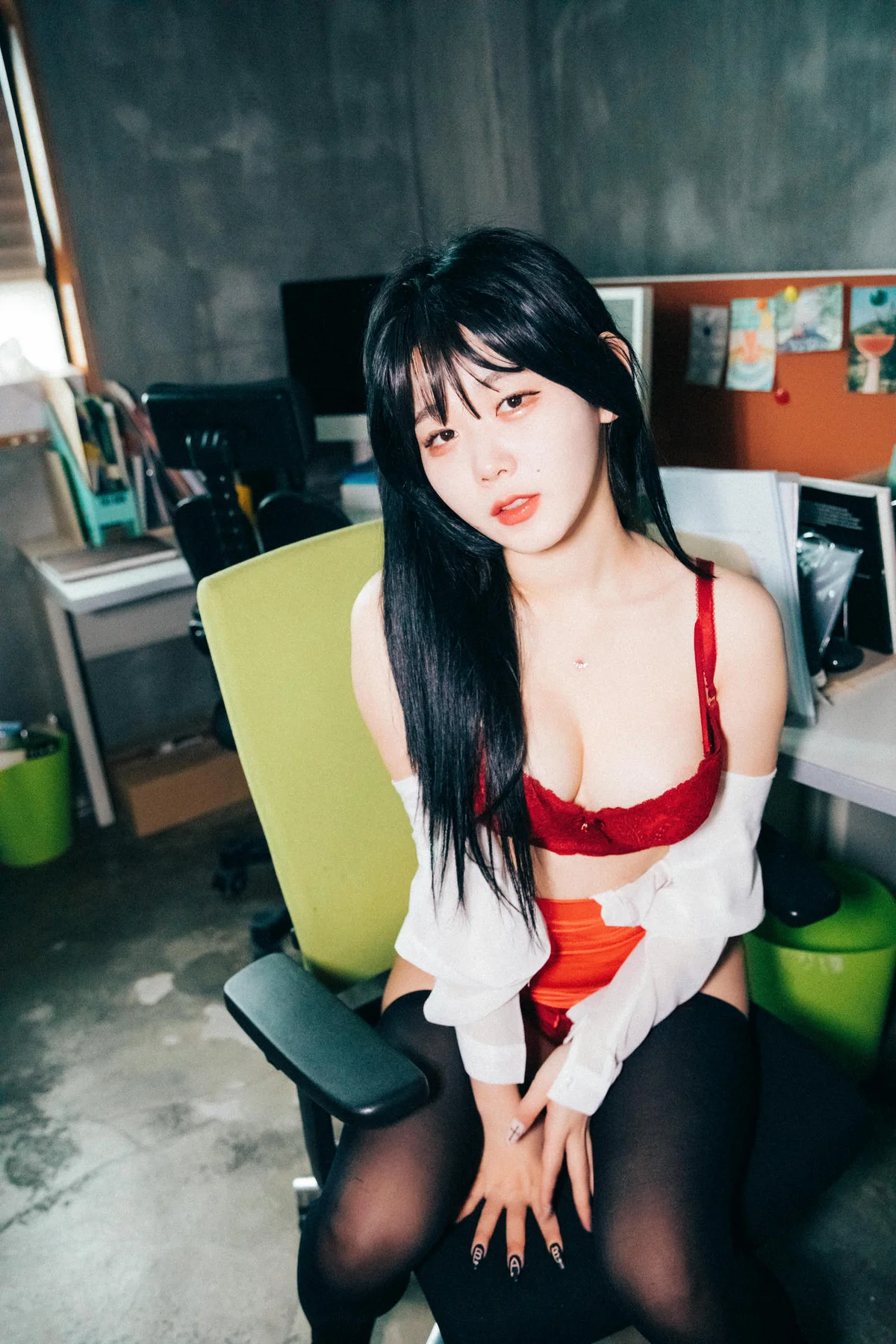 Loozy No.018 Zia办公室诱惑 - 85