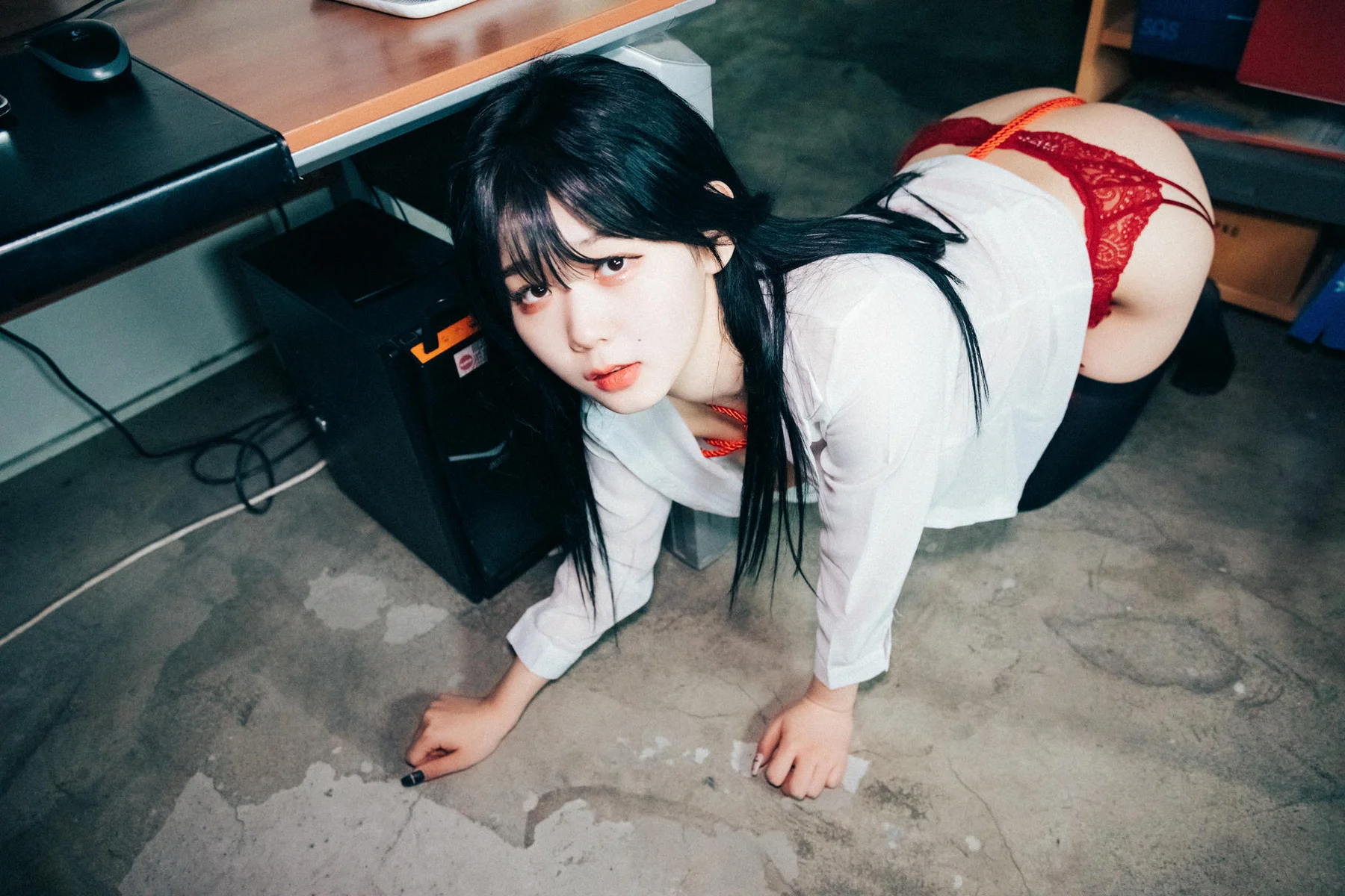 Loozy No.018 Zia办公室诱惑 - 104