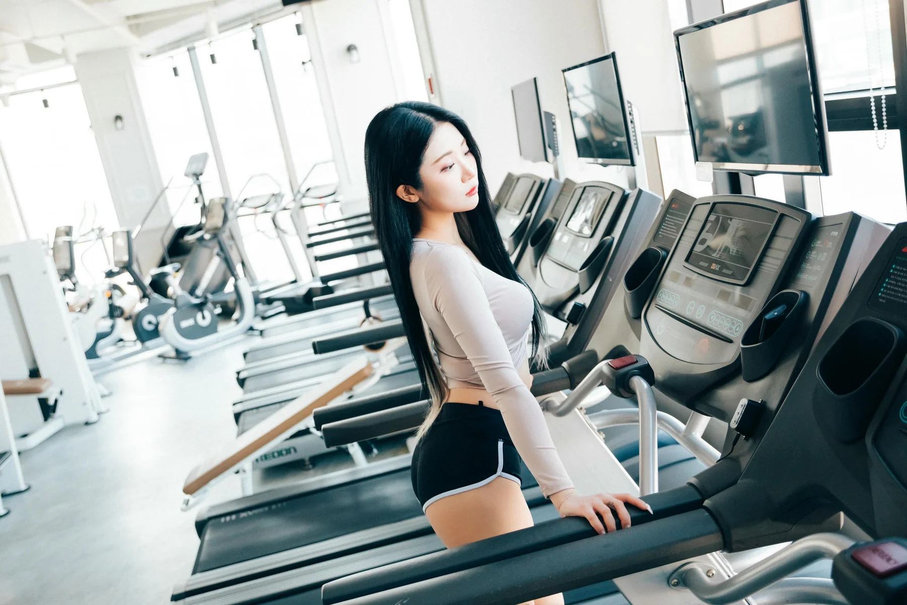 Loozy No.020  Bomi 健身瑜伽翘臀 - 45