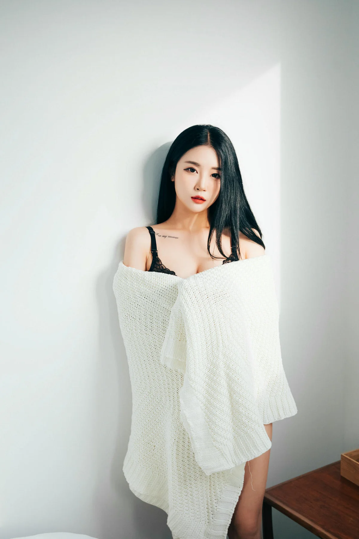 Loozy No.021 Bomi黑色内衣香肩私房 - 14