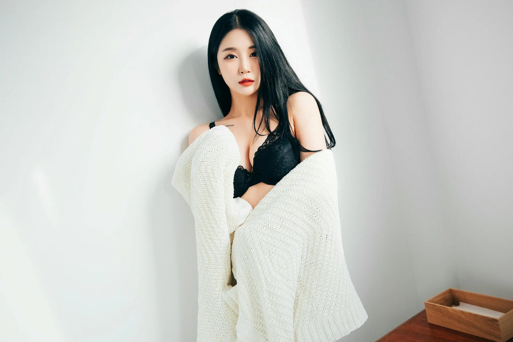 Loozy No.021 Bomi黑色内衣香肩私房 - 17