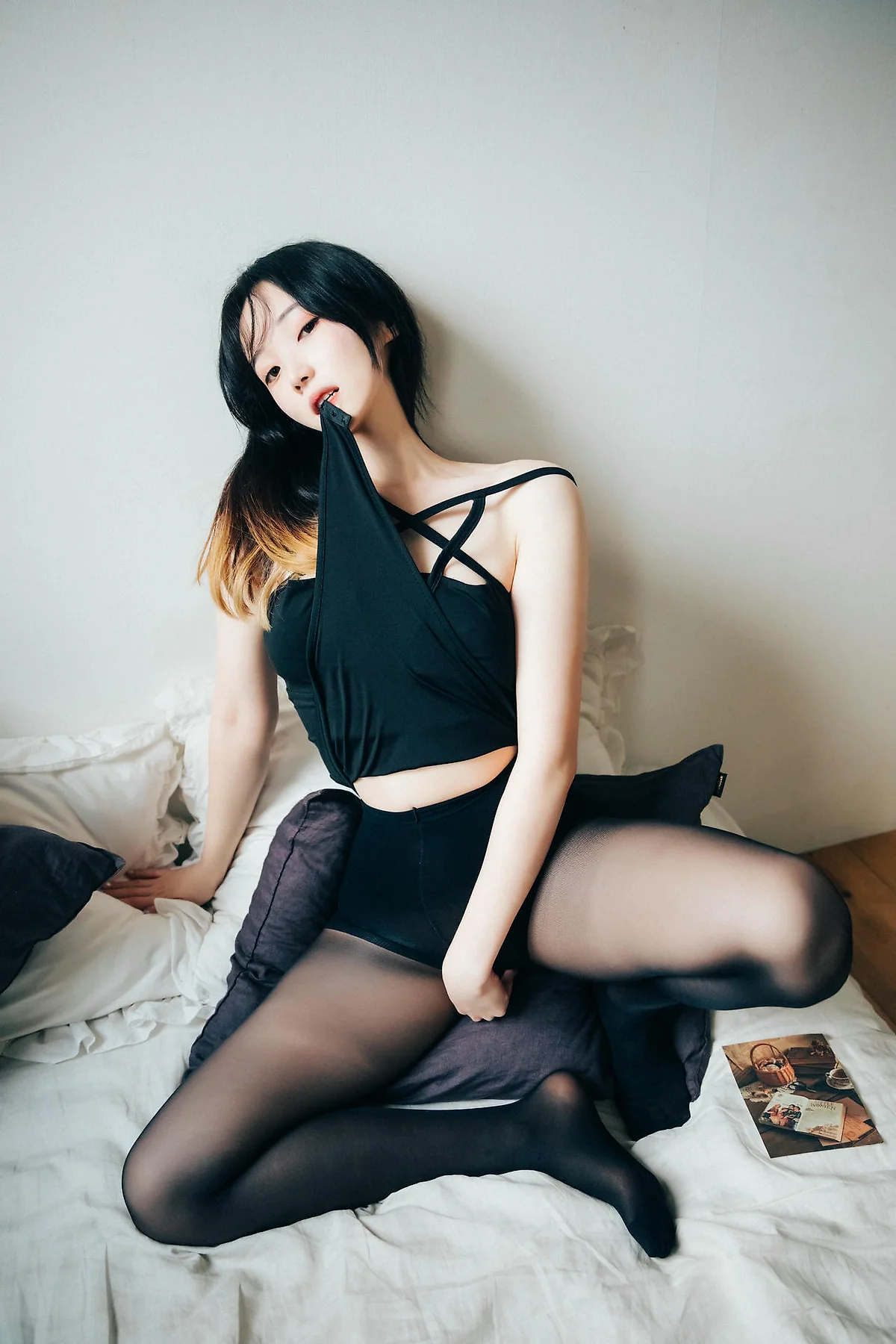 Loozy No.039 Bomi亮色连体衣写真 - 63