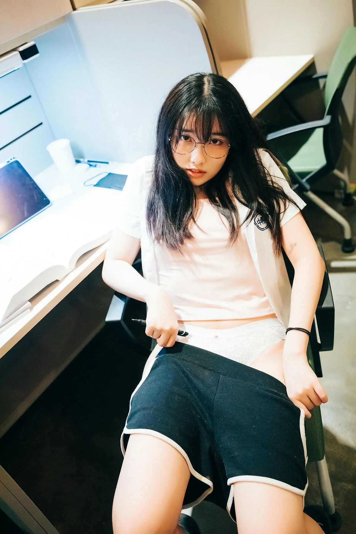 Loozy No.041 Sonson办公室诱惑写真 - 13
