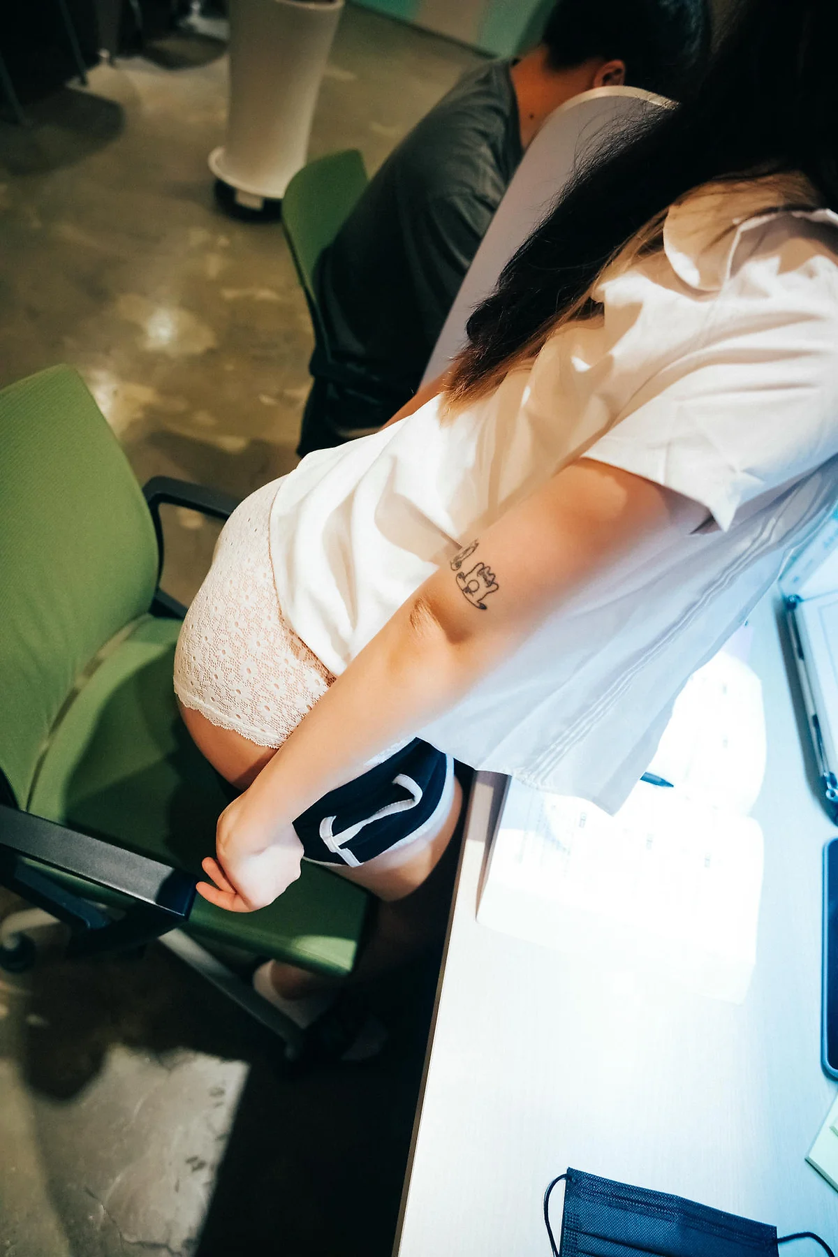 Loozy No.041 Sonson办公室诱惑写真 - 22