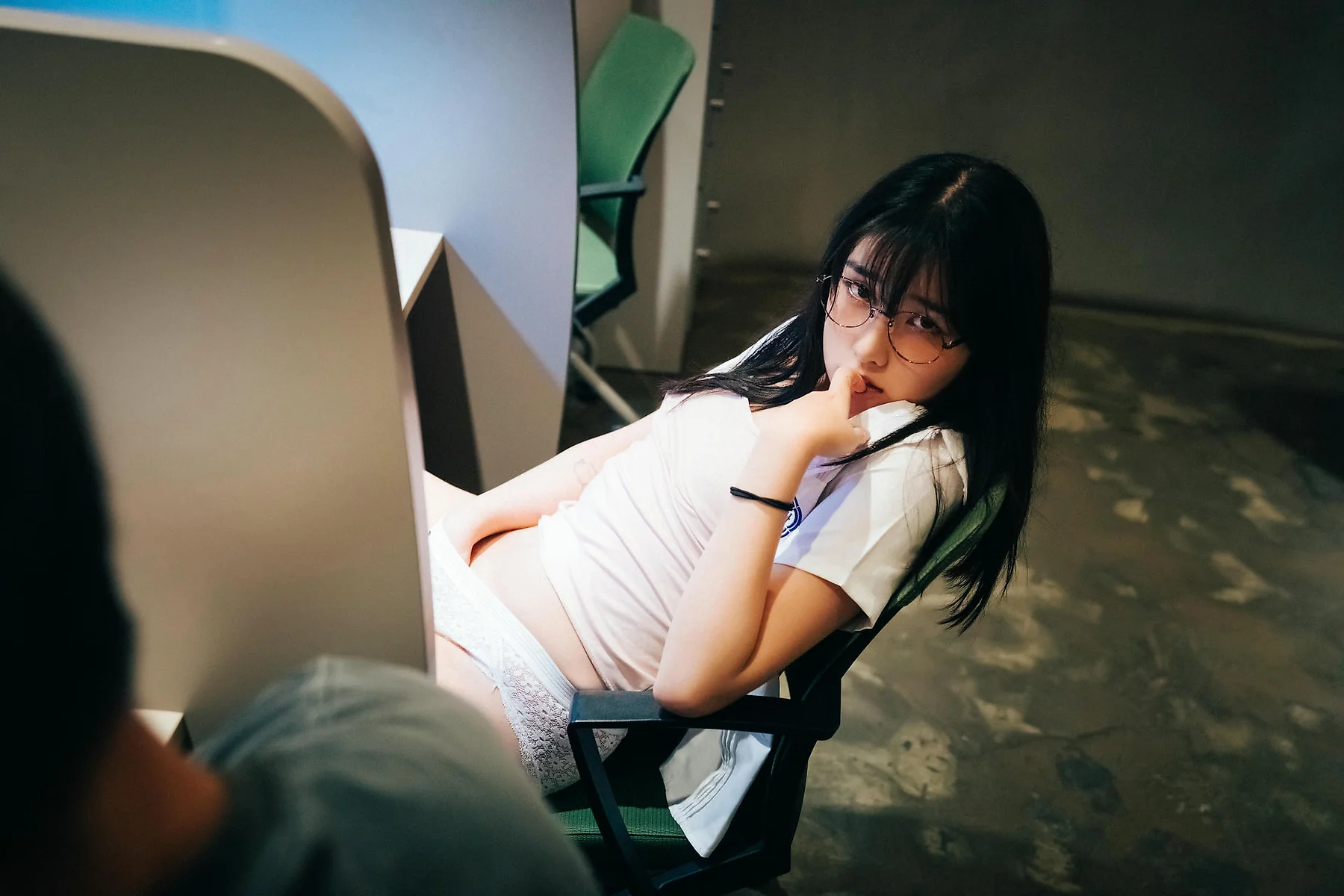 Loozy No.041 Sonson办公室诱惑写真 - 34