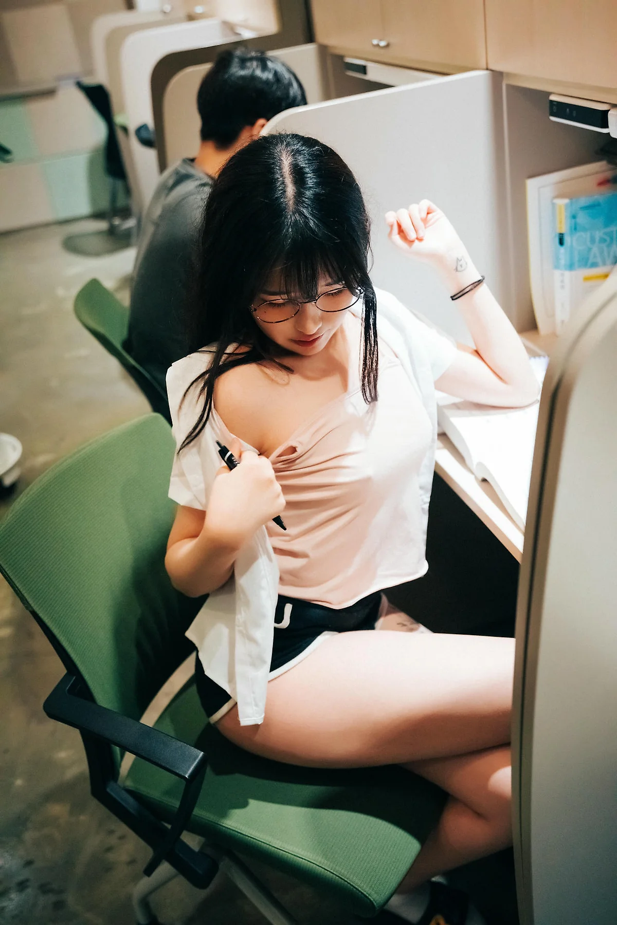 Loozy No.041 Sonson办公室诱惑写真 - 72