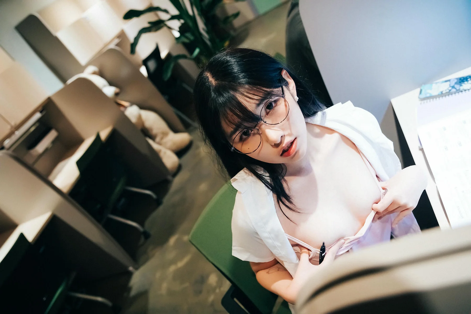 Loozy No.041 Sonson办公室诱惑写真 - 81