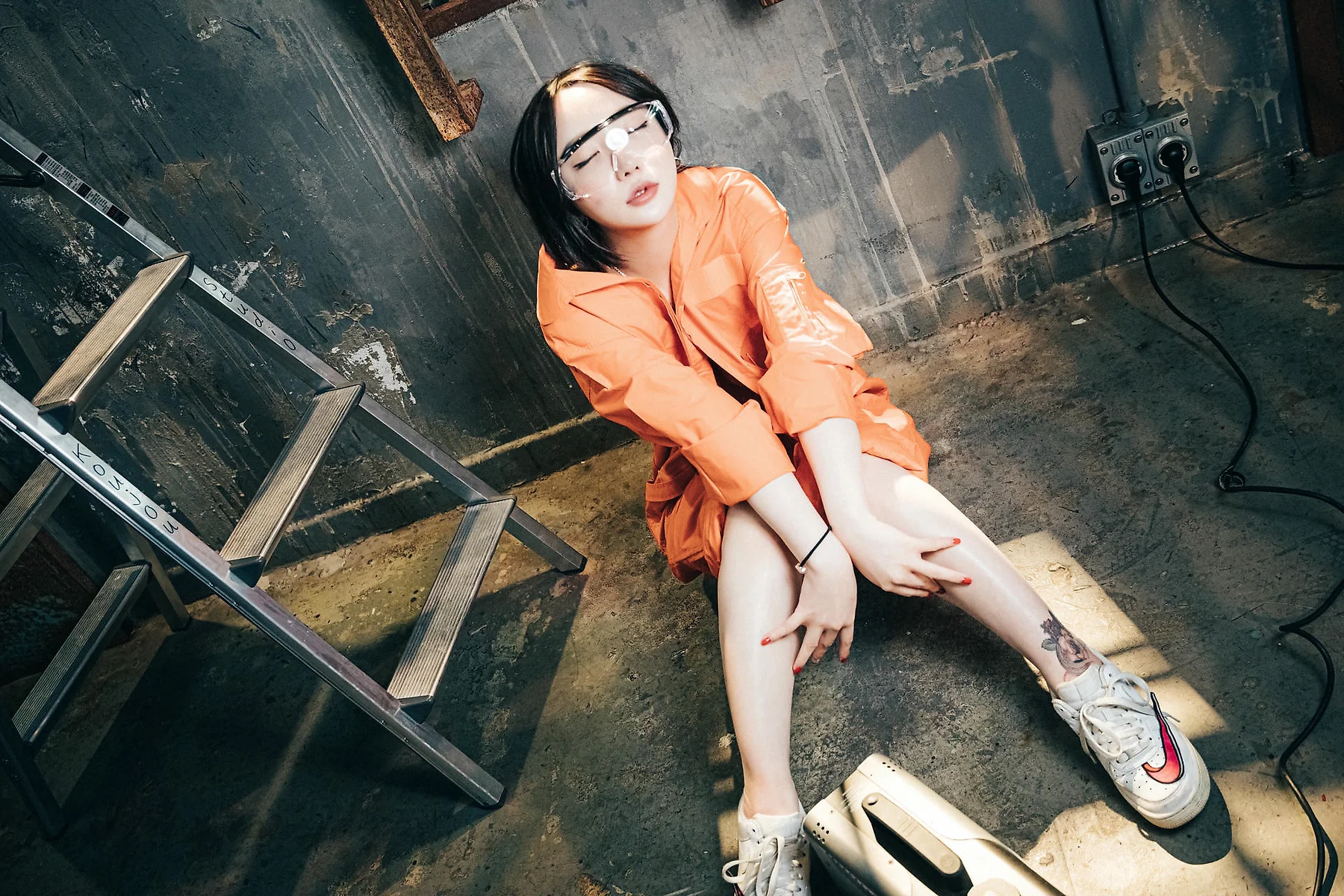 Loozy No.051 Son Ye-Eun爆乳修理工主题 - 35