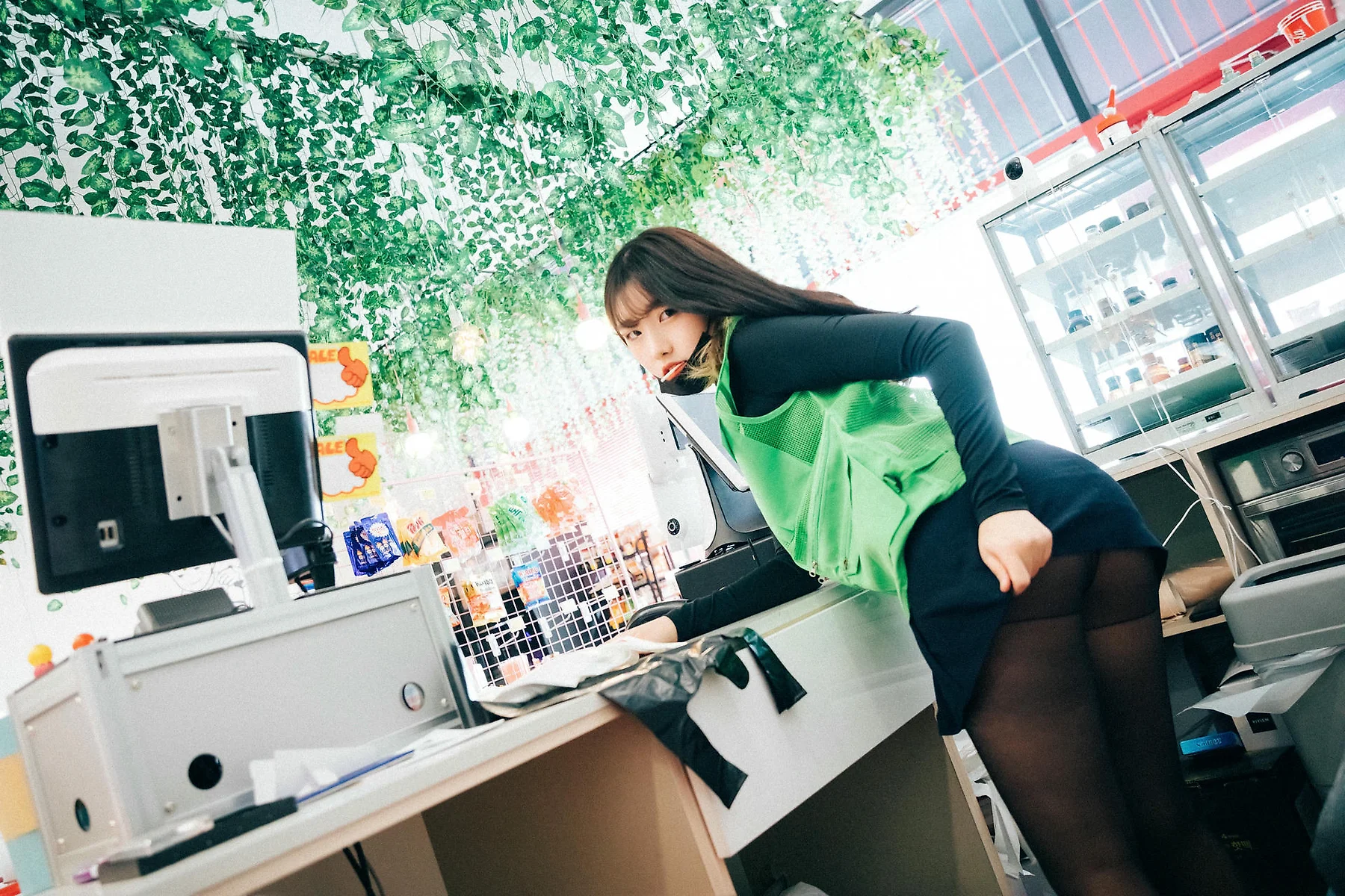 Loozy No.052 Sonson超市收银黑丝写真 - 13