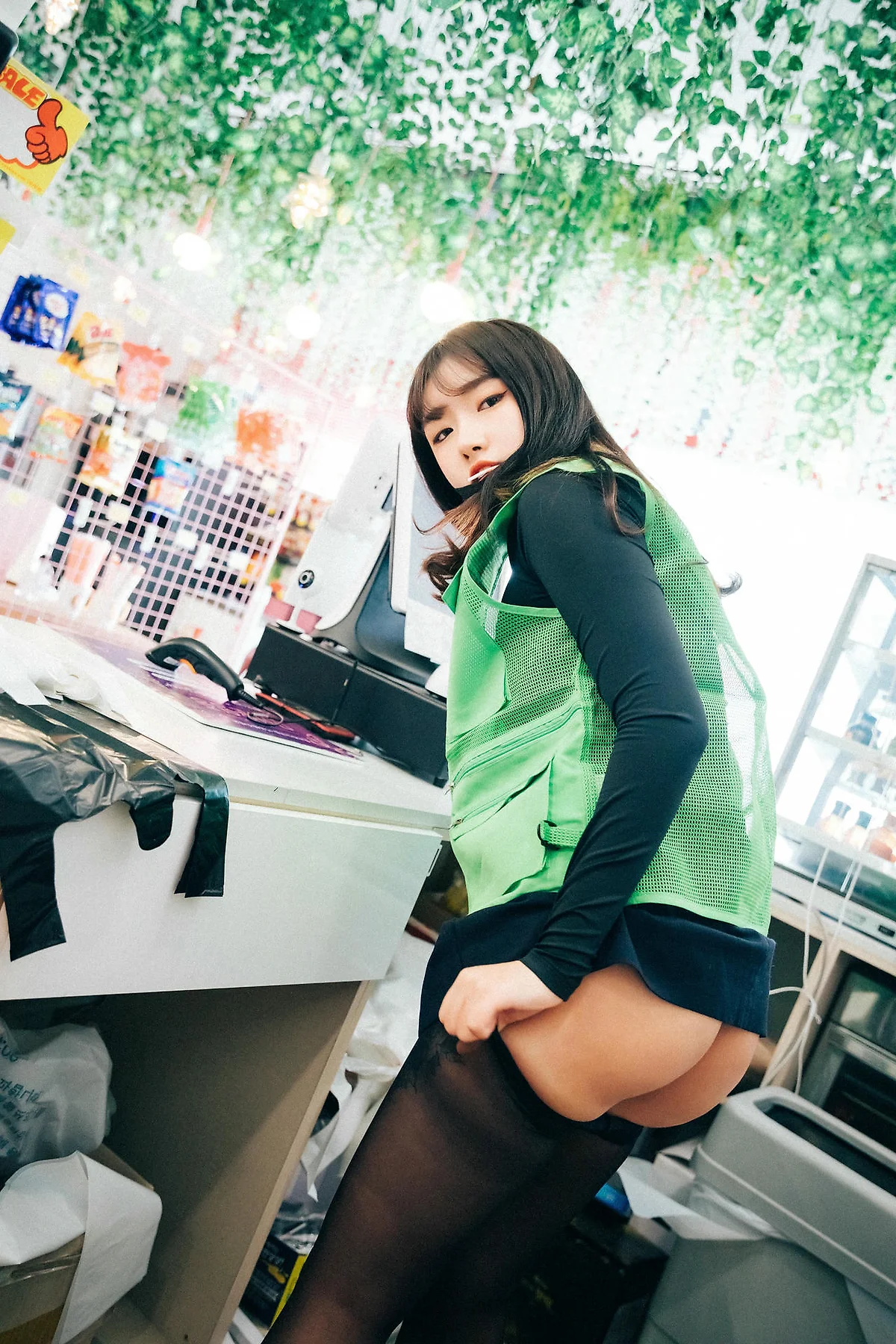 Loozy No.052 Sonson超市收银黑丝写真 - 16