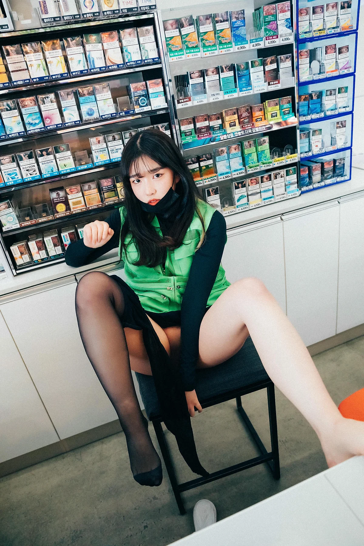 Loozy No.052 Sonson超市收银黑丝写真 - 25