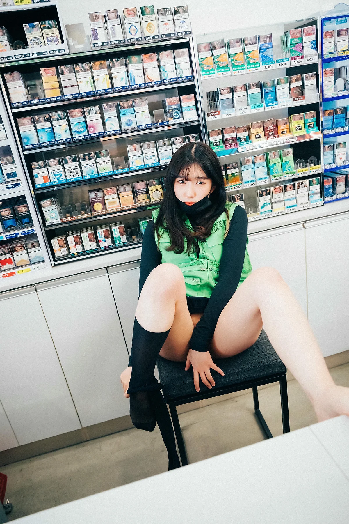 Loozy No.052 Sonson超市收银黑丝写真 - 28