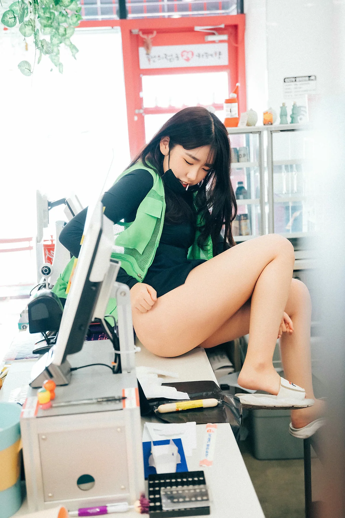 Loozy No.052 Sonson超市收银黑丝写真 - 42