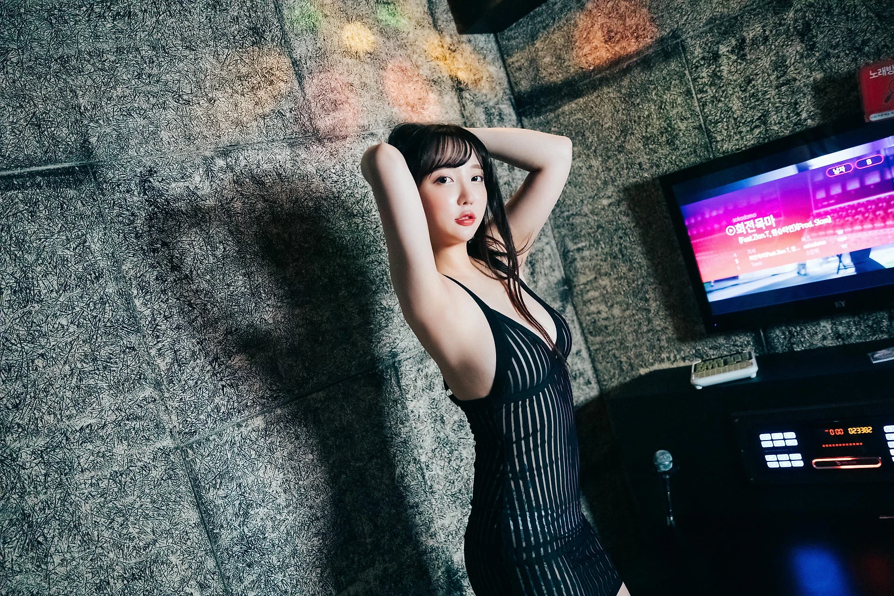 Loozy No.063 Ye Eun黑丝背心蕾丝内裤 - 40
