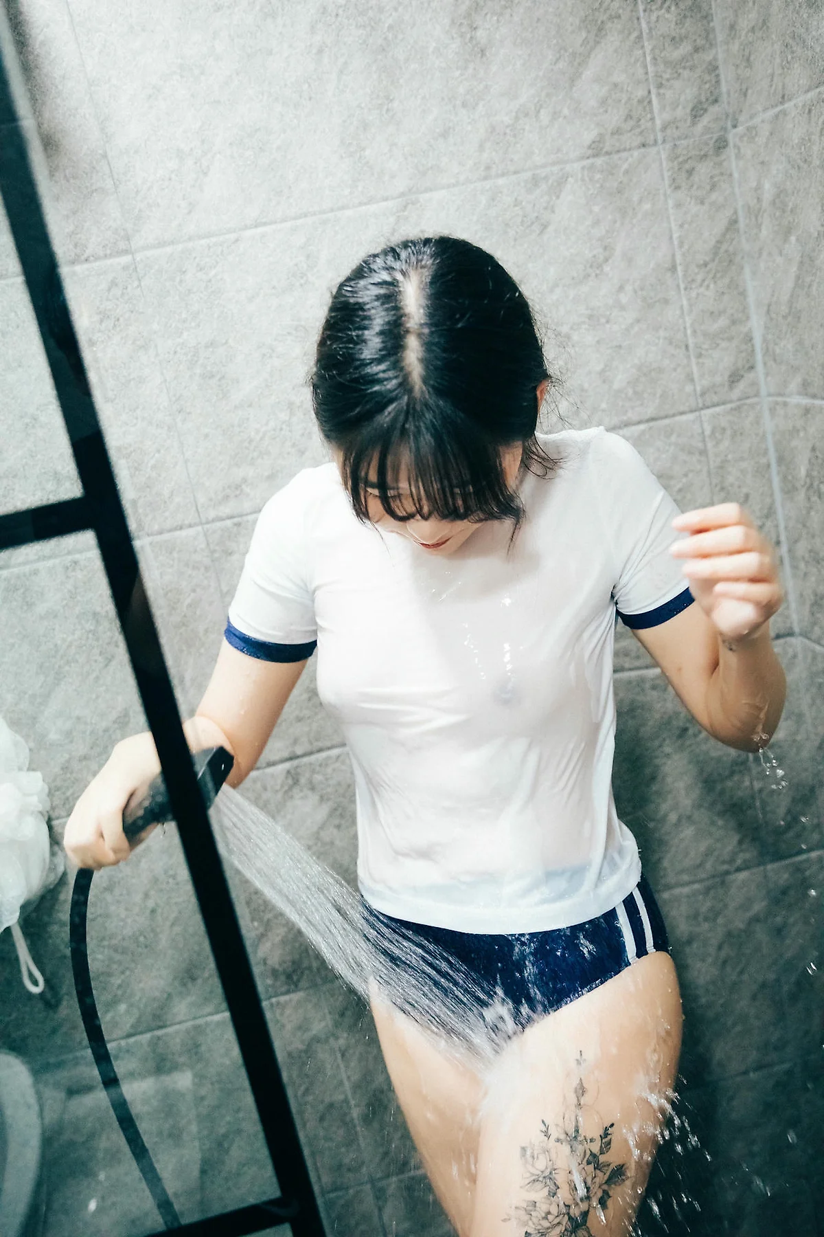 Loozy No.066 SonSon少女湿身白丝 - 11
