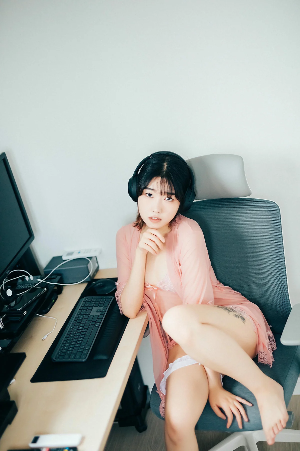 Loozy No.066 SonSon少女湿身白丝 - 44