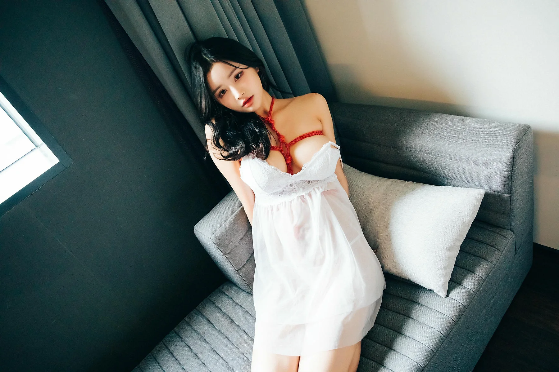 Loozy No.074 YeonYu爆乳白色美裙 - 34