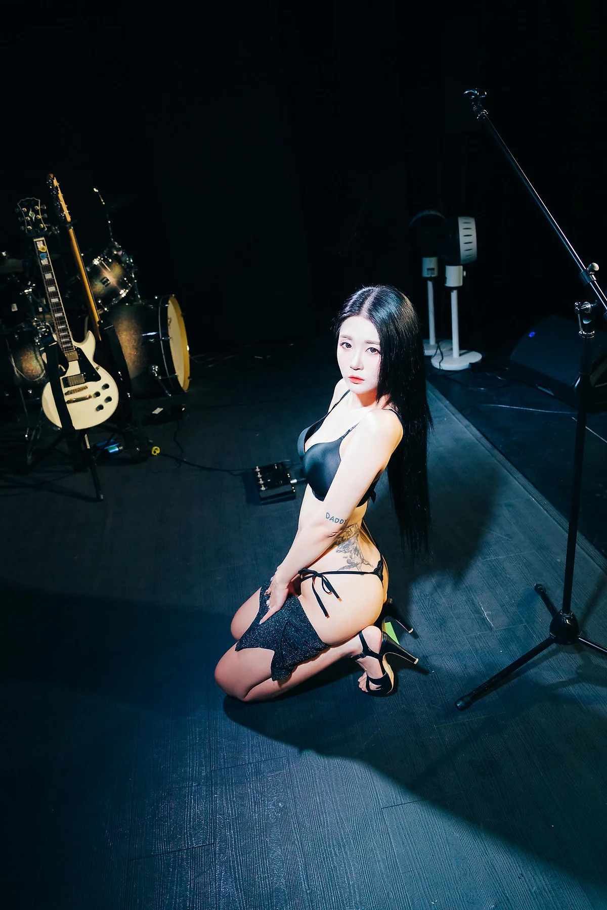 Loozy No.075 Bomi舞台写真翘臀 - 12