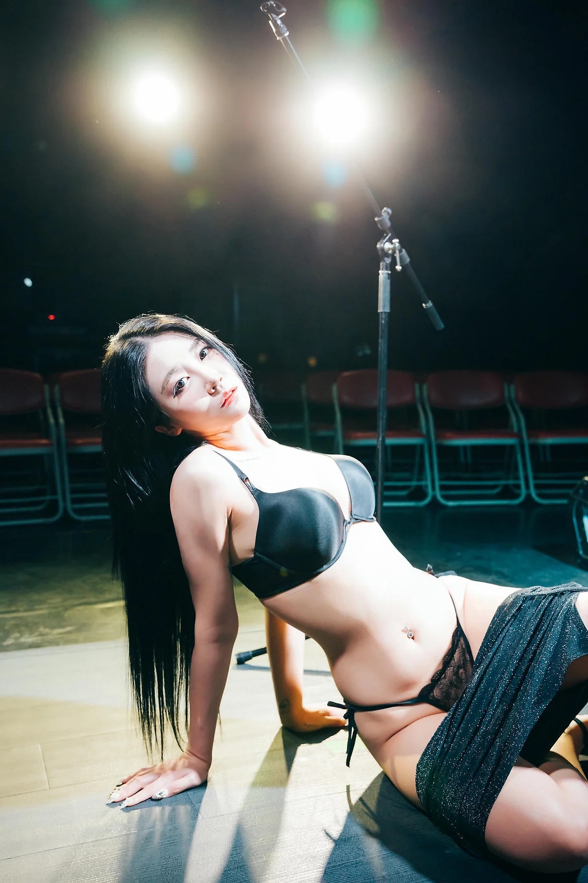 Loozy No.075 Bomi舞台写真翘臀 - 21