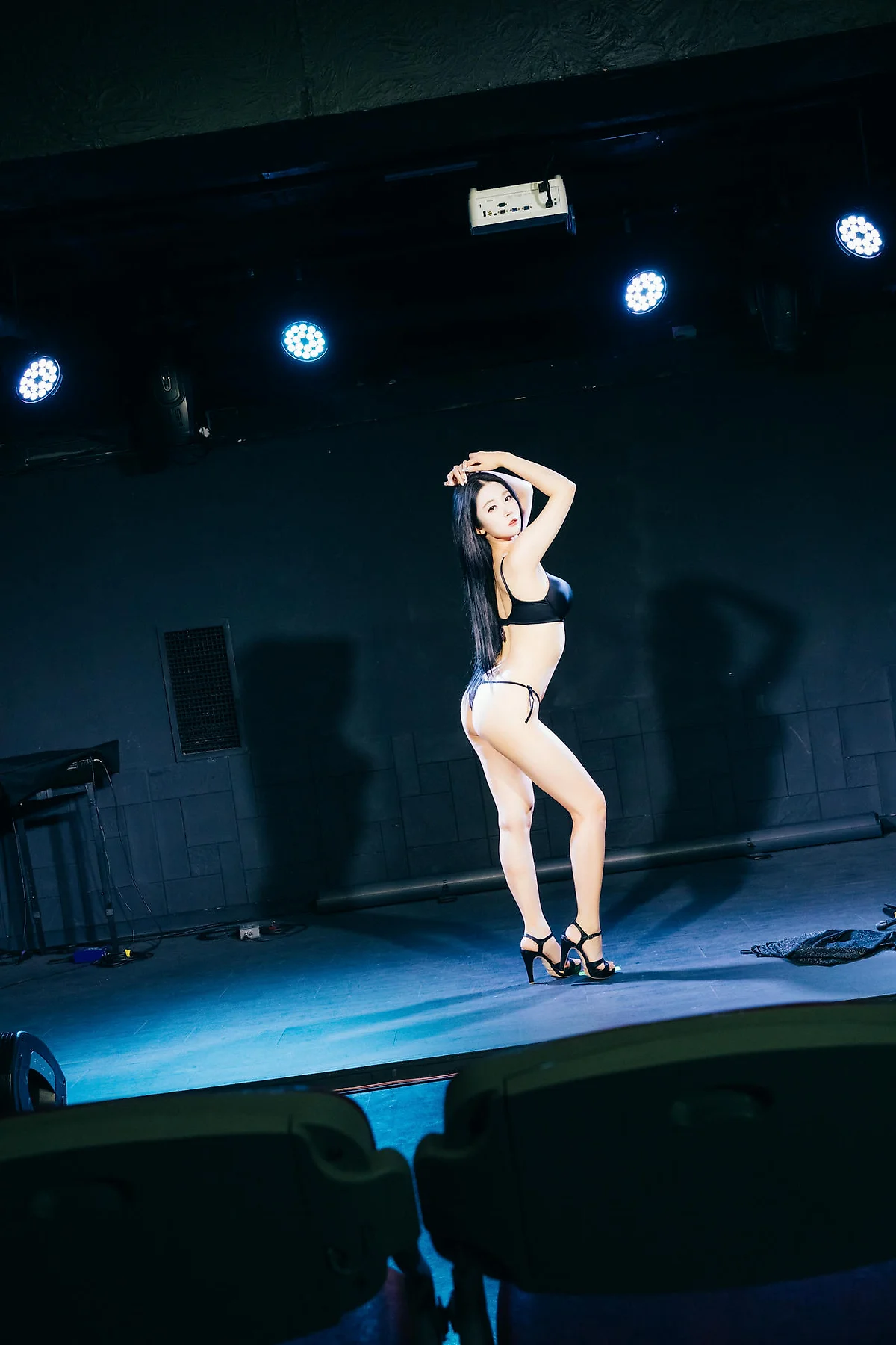 Loozy No.075 Bomi舞台写真翘臀 - 44