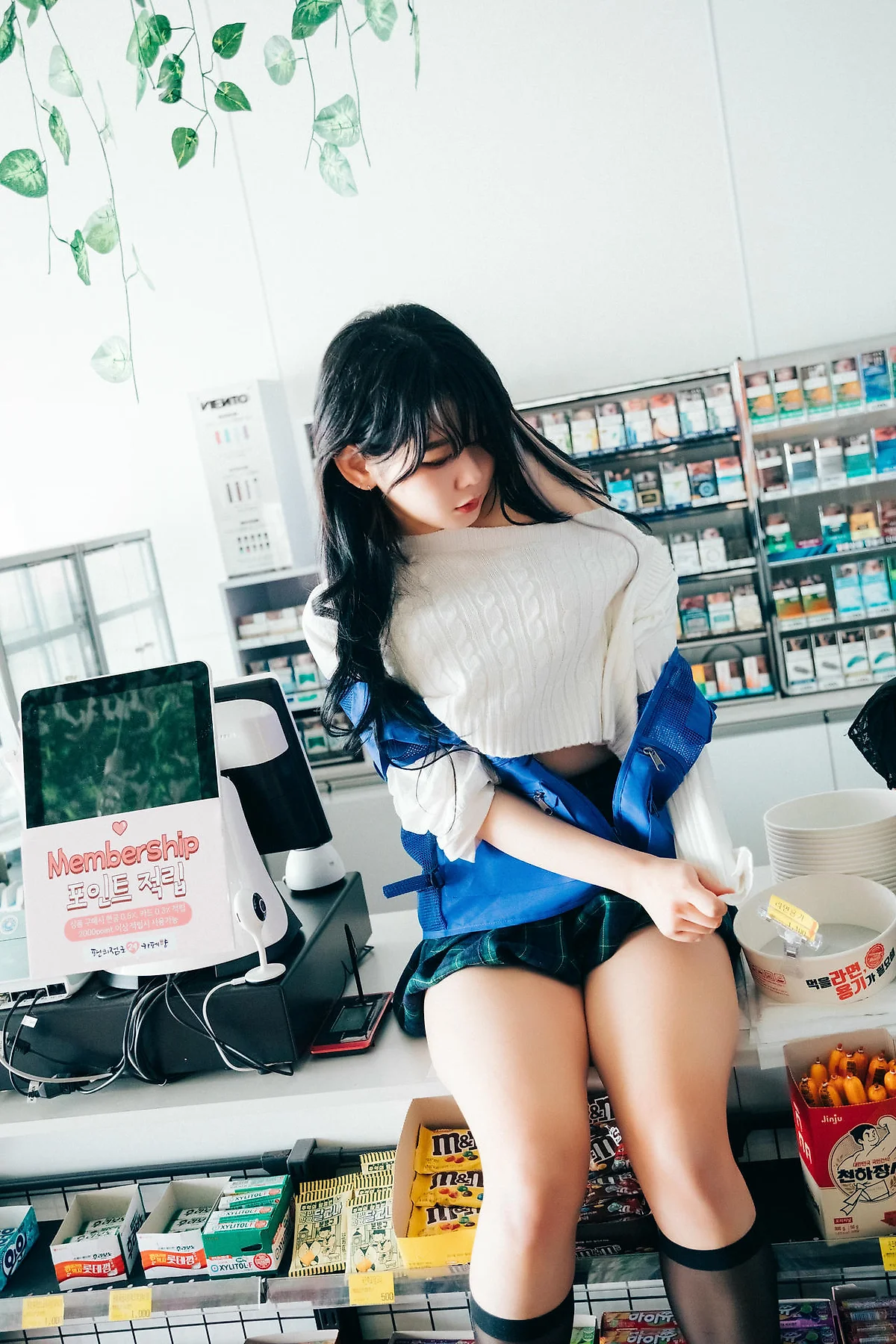 Loozy No.084  Zia便利店少女诱惑2 - 71