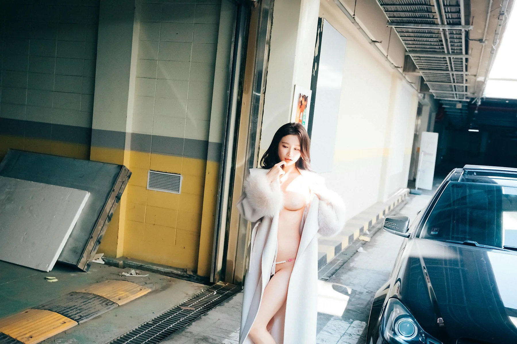 Loozy No.090 YeonYu爆乳车模写真 - 22