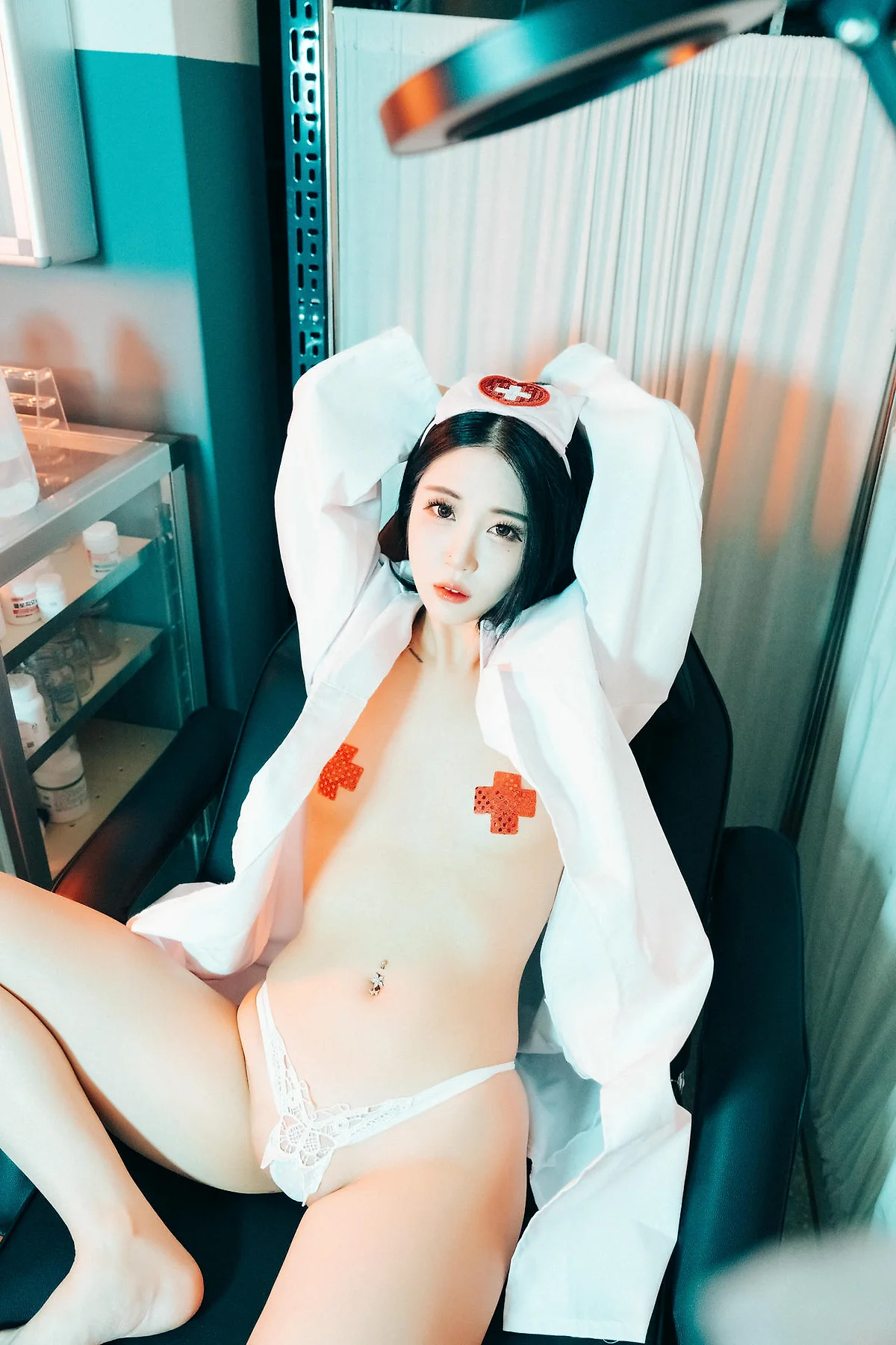 Loozy No.110 Bomi护士制服蕾丝内裤 - 27
