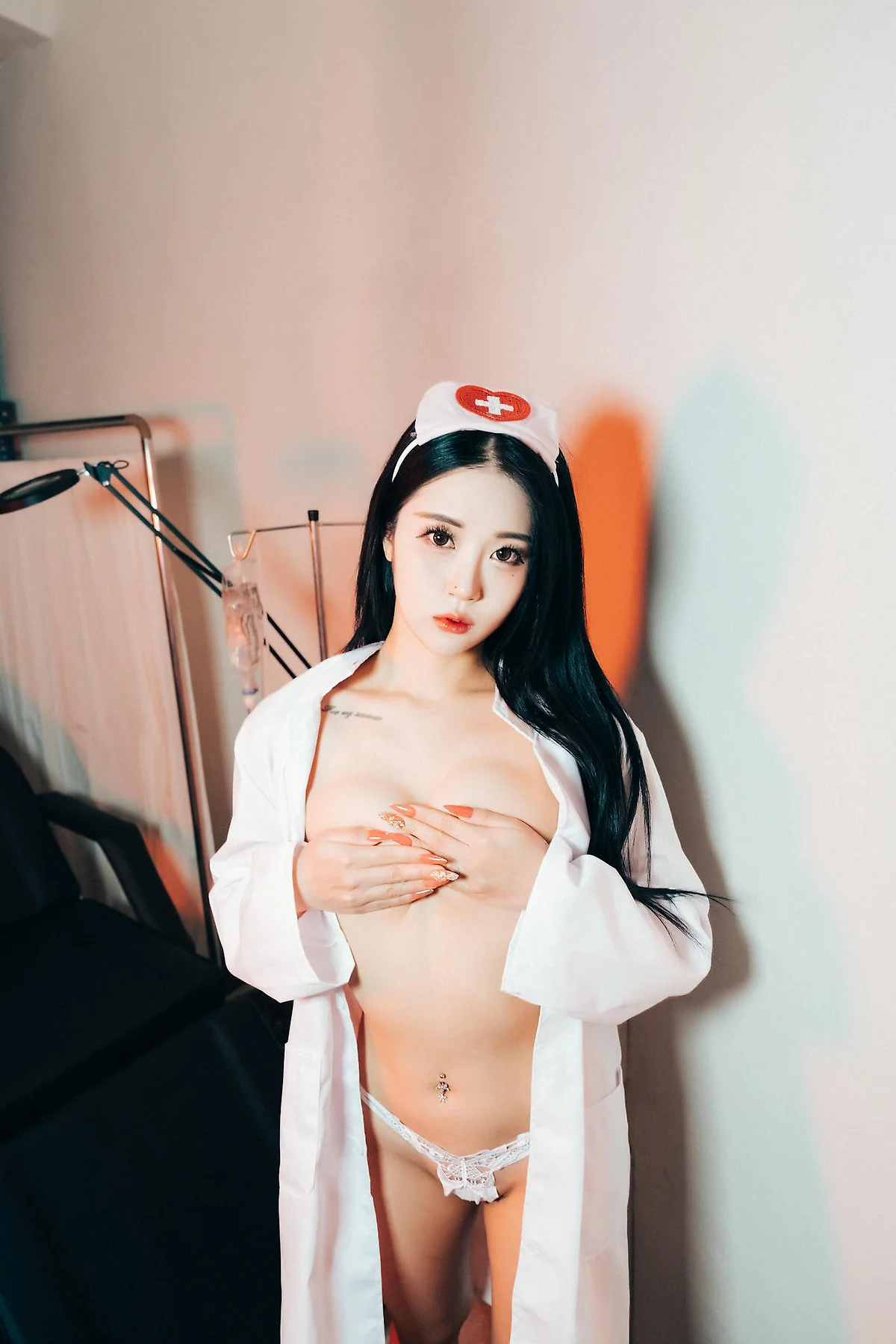 Loozy No.110 Bomi护士制服蕾丝内裤 - 37