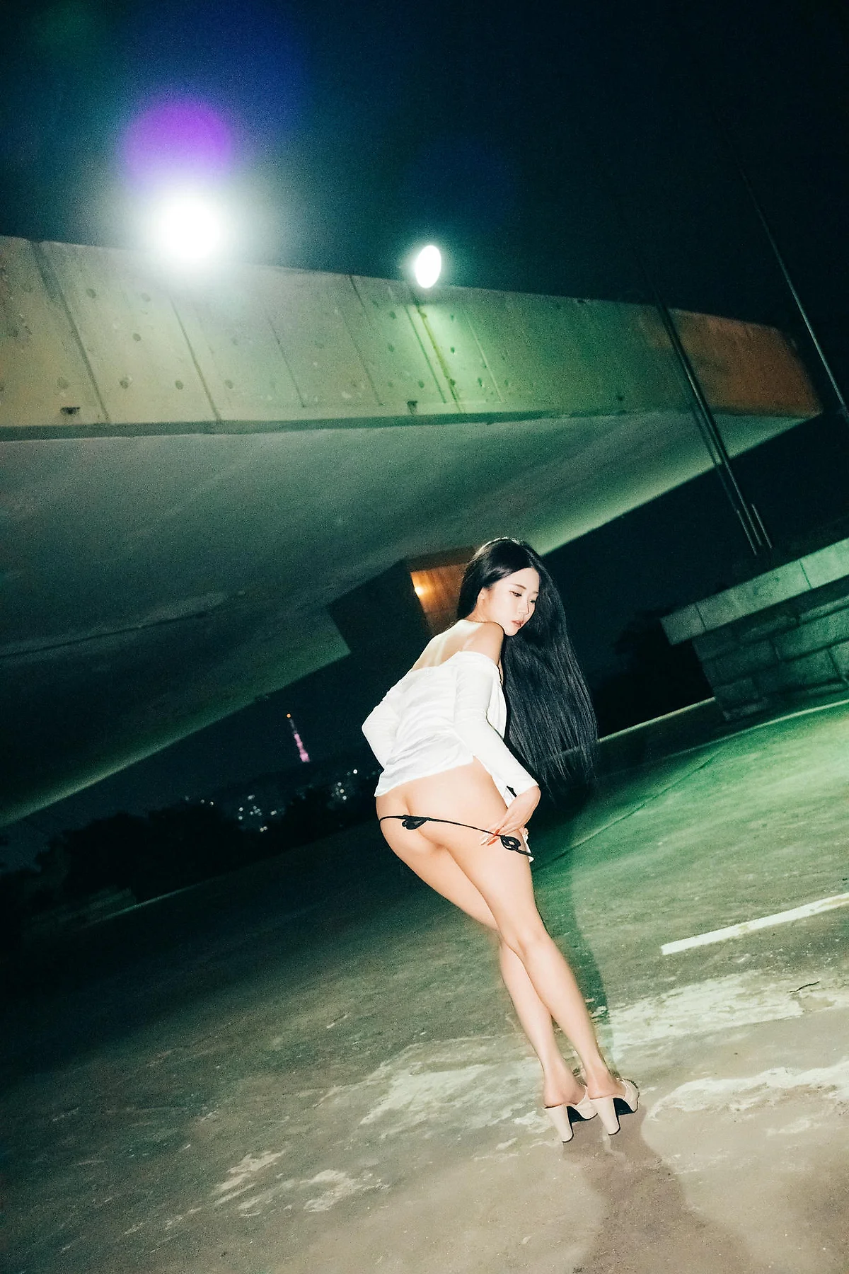 Loozy No.118 Bomi夜游美女蕾丝内裤 - 23