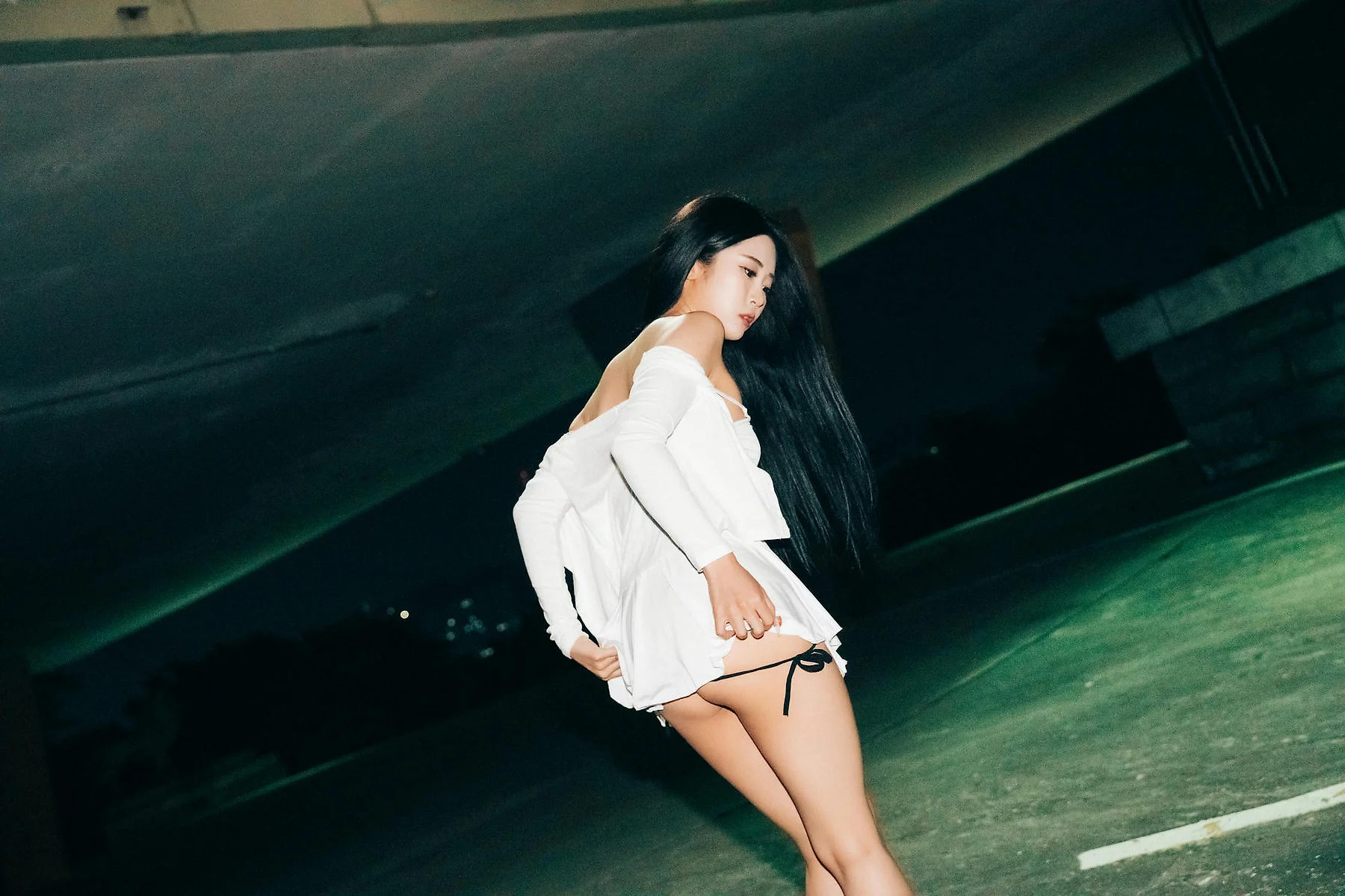 Loozy No.118 Bomi夜游美女蕾丝内裤 - 24