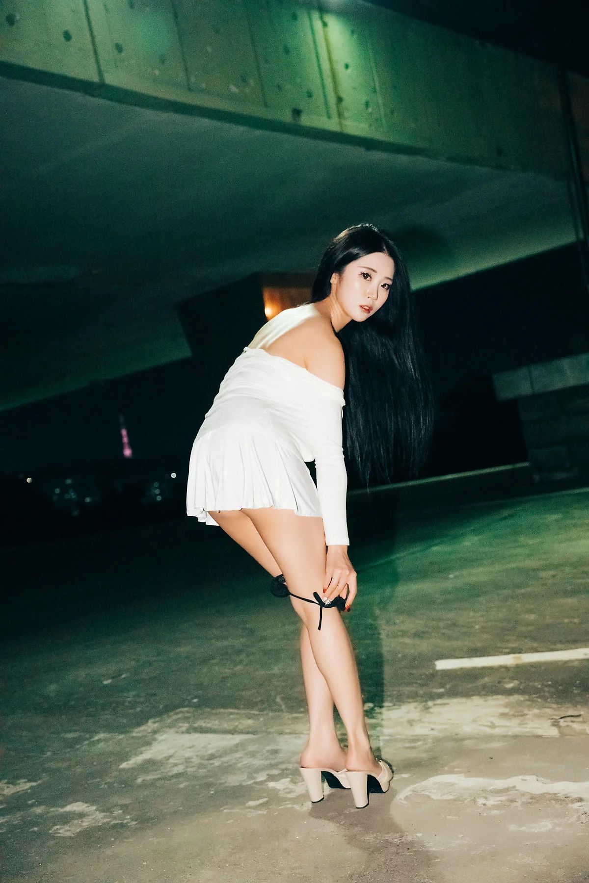 Loozy No.118 Bomi夜游美女蕾丝内裤 - 26