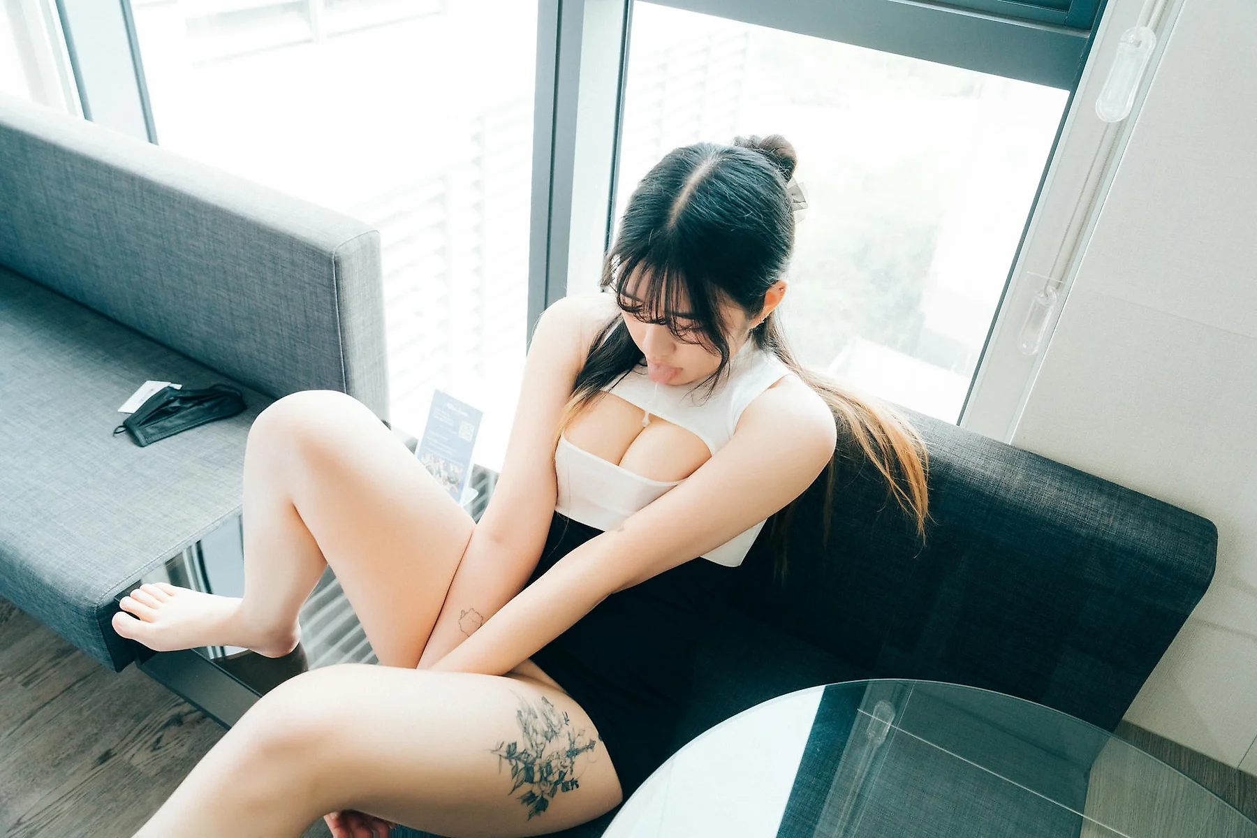 Loozy No.121 Sonson黑丝爆乳短裙 - 37