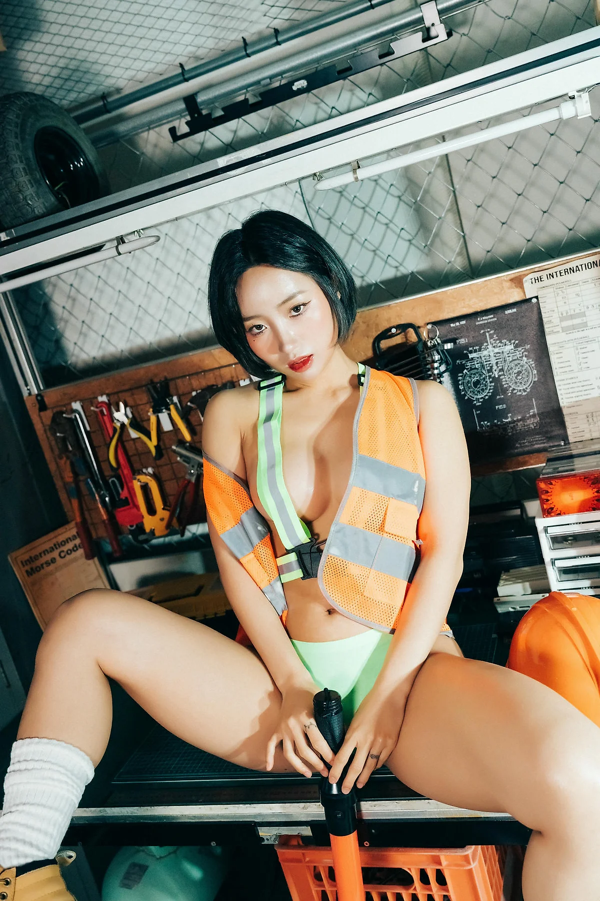 Loozy No.122  Booty Queen少女维修工 - 8