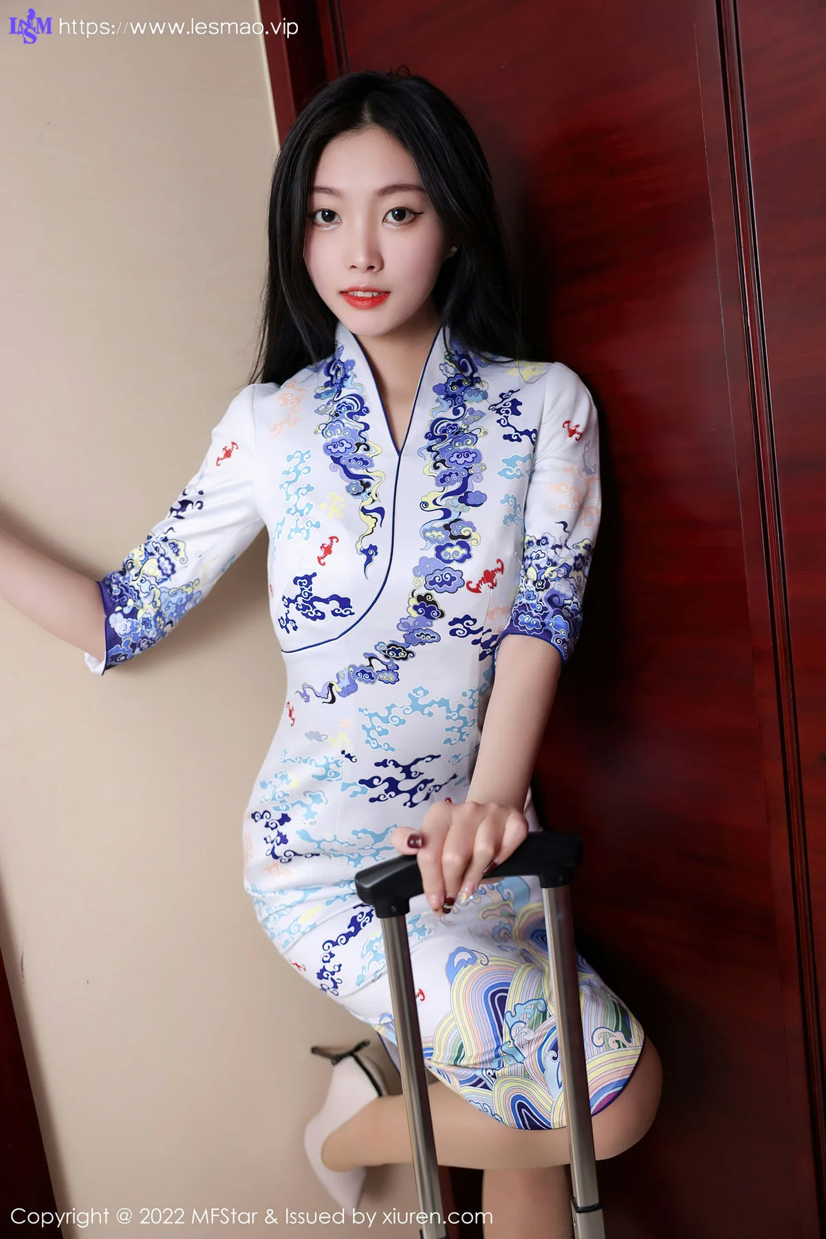 MFStar 模范学院 Vol.556 图纹旗袍 韩好甜 新人首套写真11 - 16