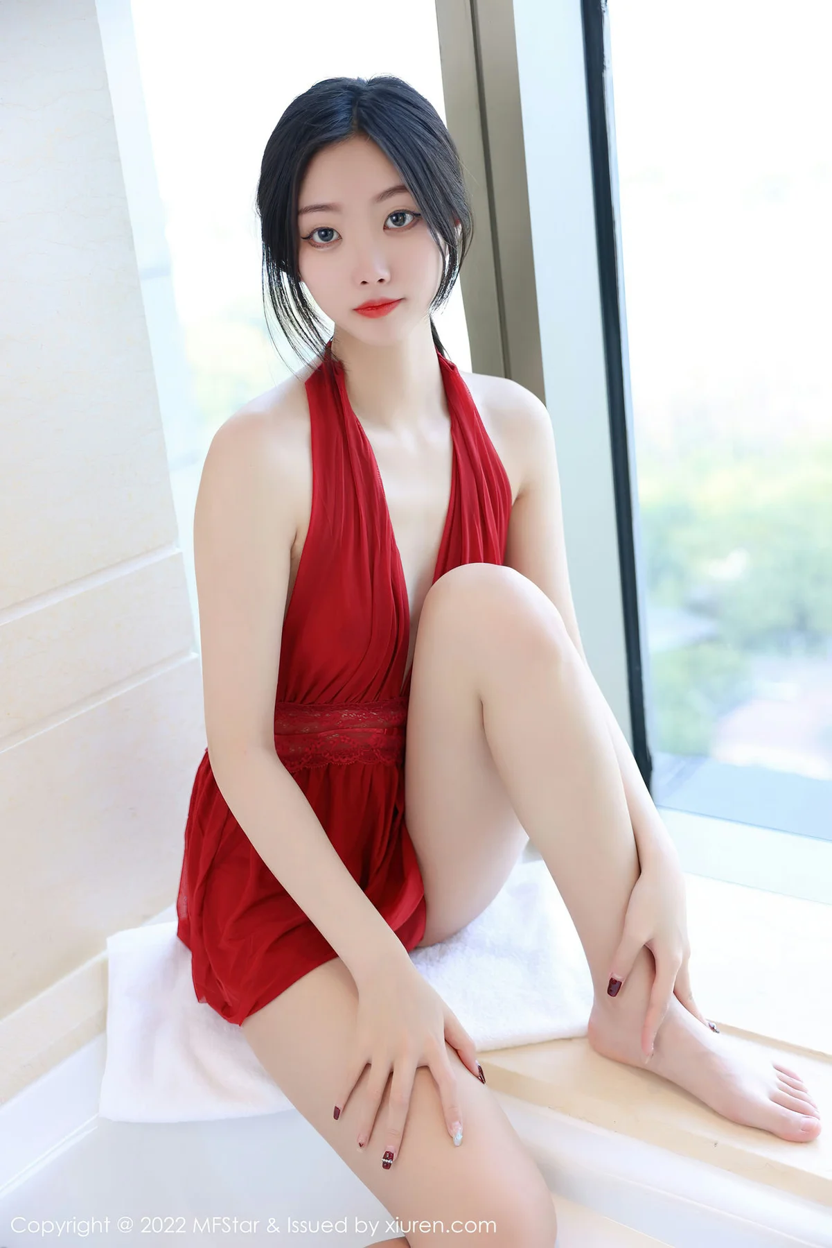 MFStar 模范学院 Vol.559 性感红裙 韩好甜 首套写真1 - 30