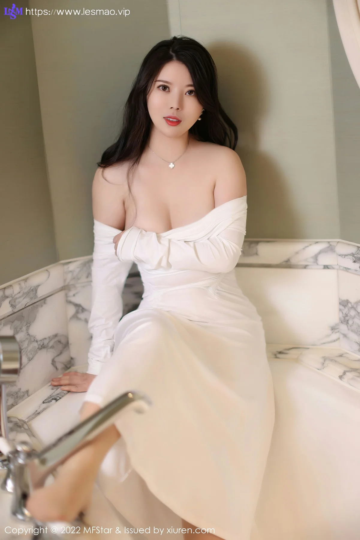 MFStar 模范学院 Vol.576 白茹雪 诱人原色丝袜阳朔旅拍 - 23
