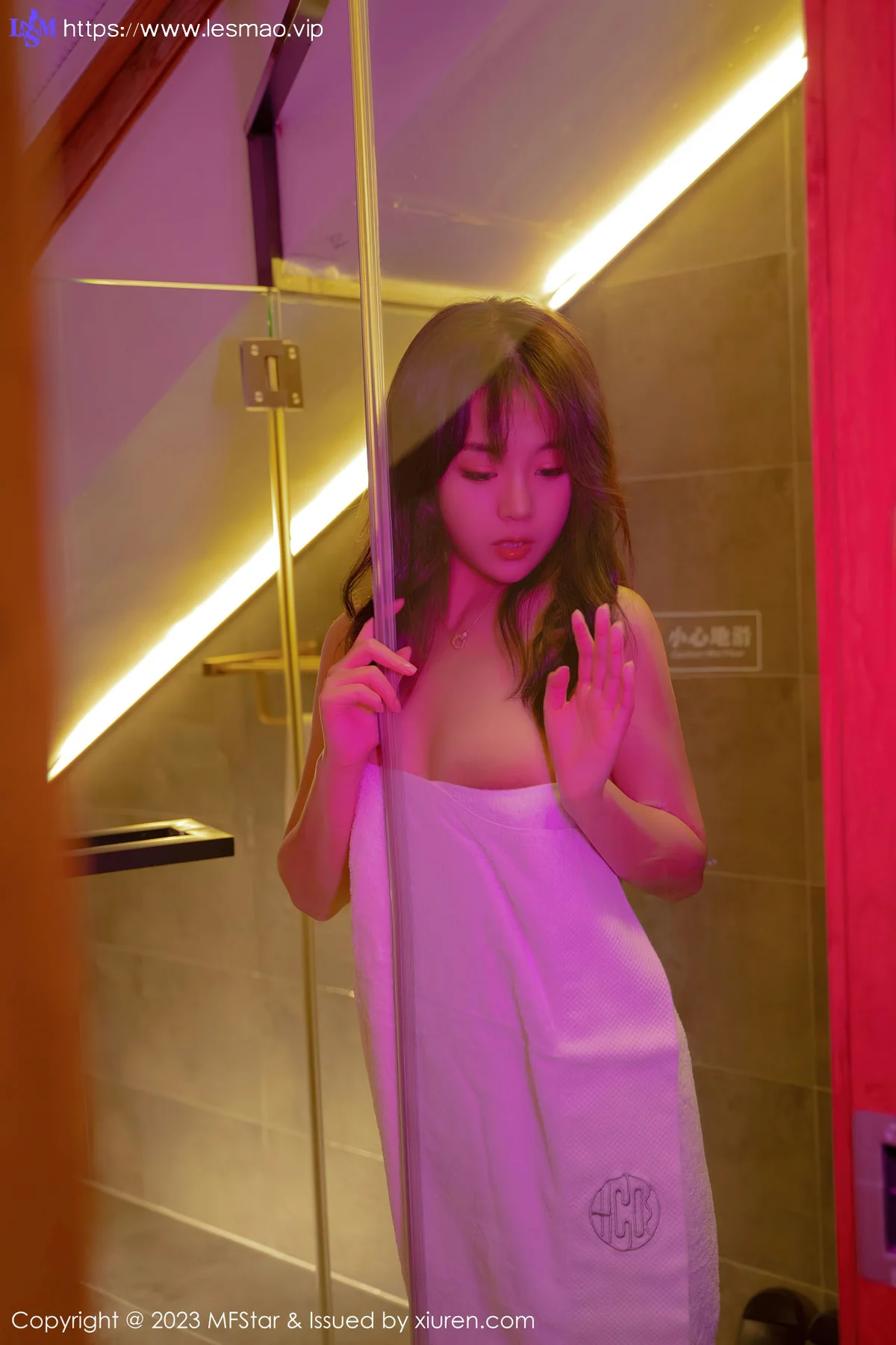 MFStar 模范学院 Vol.590 小樱花baby 浴后出镜拍摄首套写真 - 20