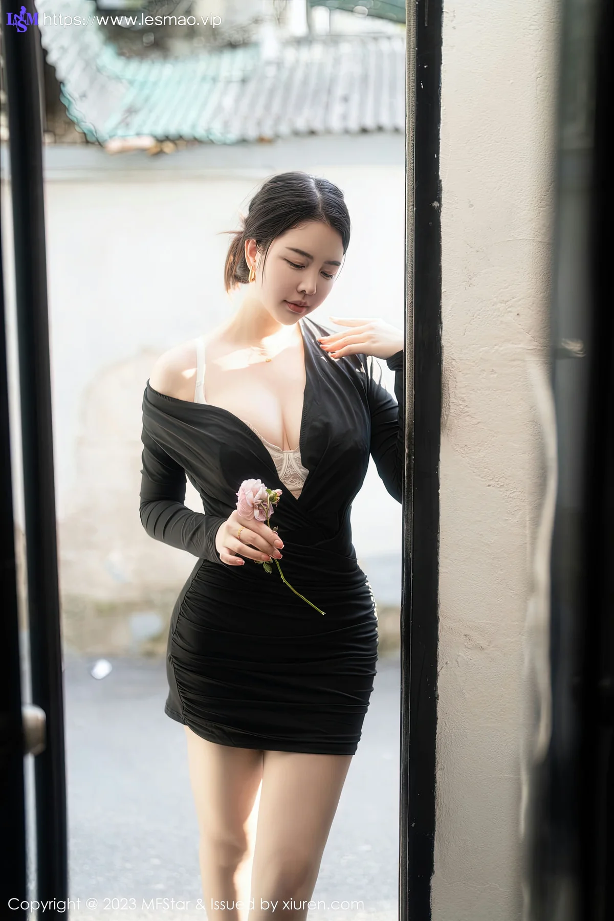 MFStar 模范学院 Vol.596 樱桃小犊子 魅惑黑丝性感写真3 - 16
