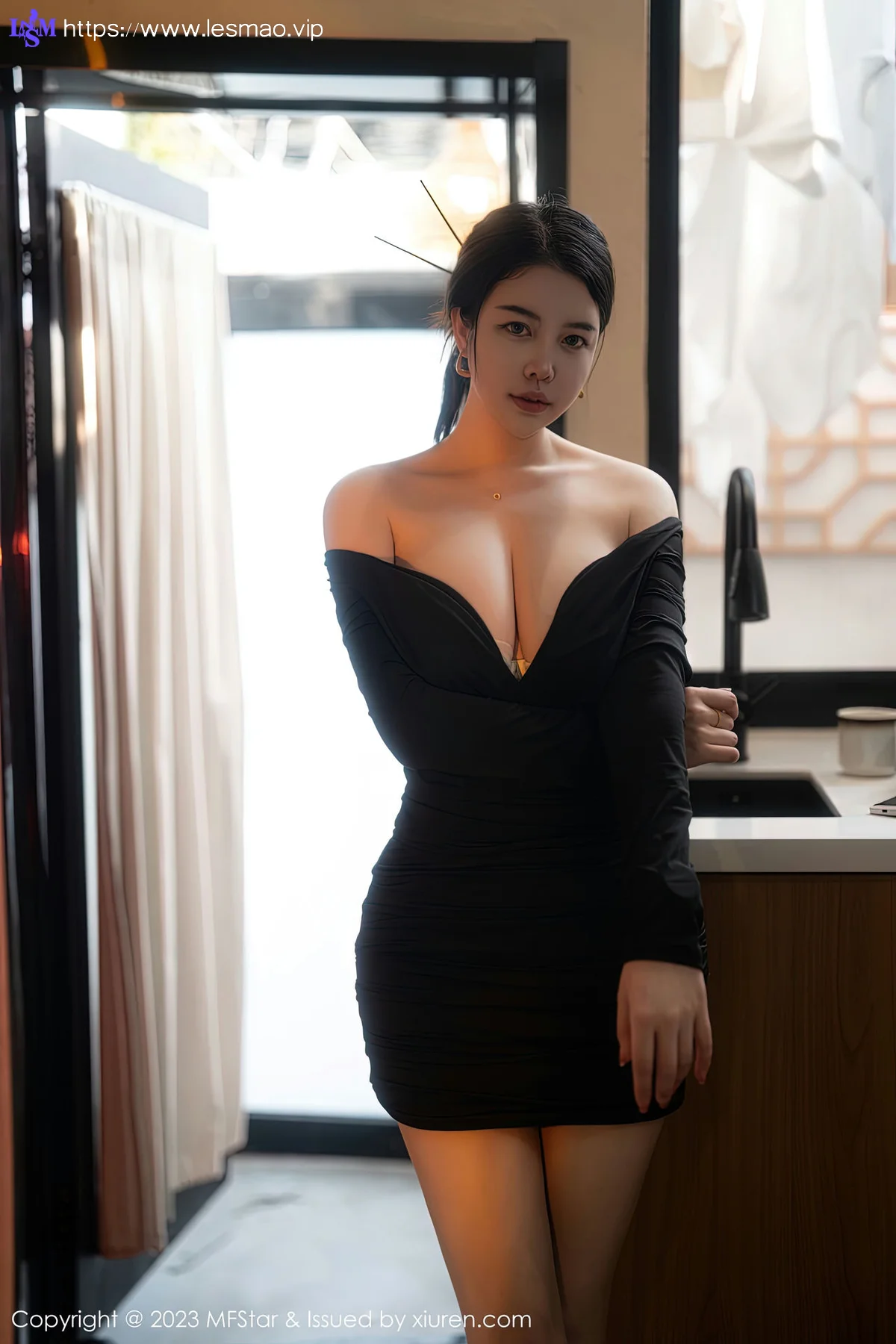 MFStar 模范学院 Vol.596 樱桃小犊子 魅惑黑丝性感写真3 - 25