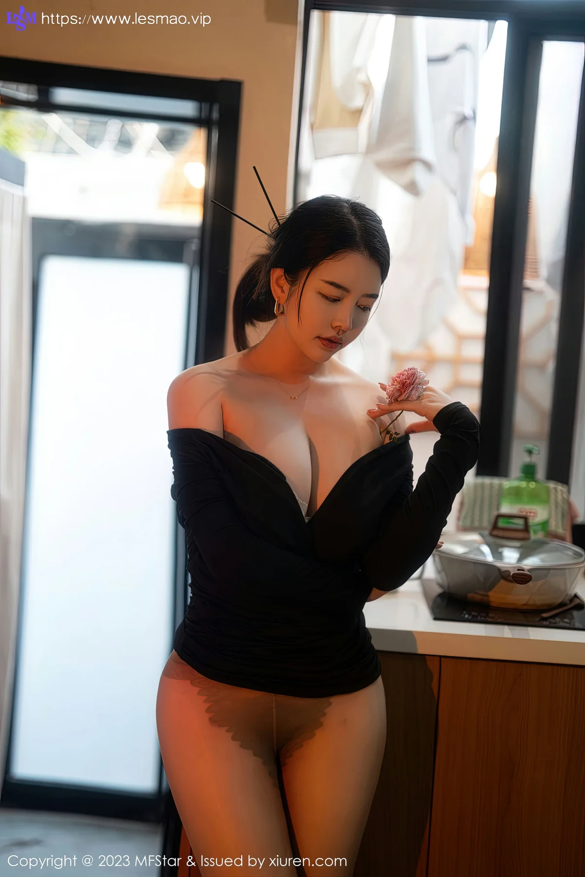MFStar 模范学院 Vol.596 樱桃小犊子 魅惑黑丝性感写真3 - 35