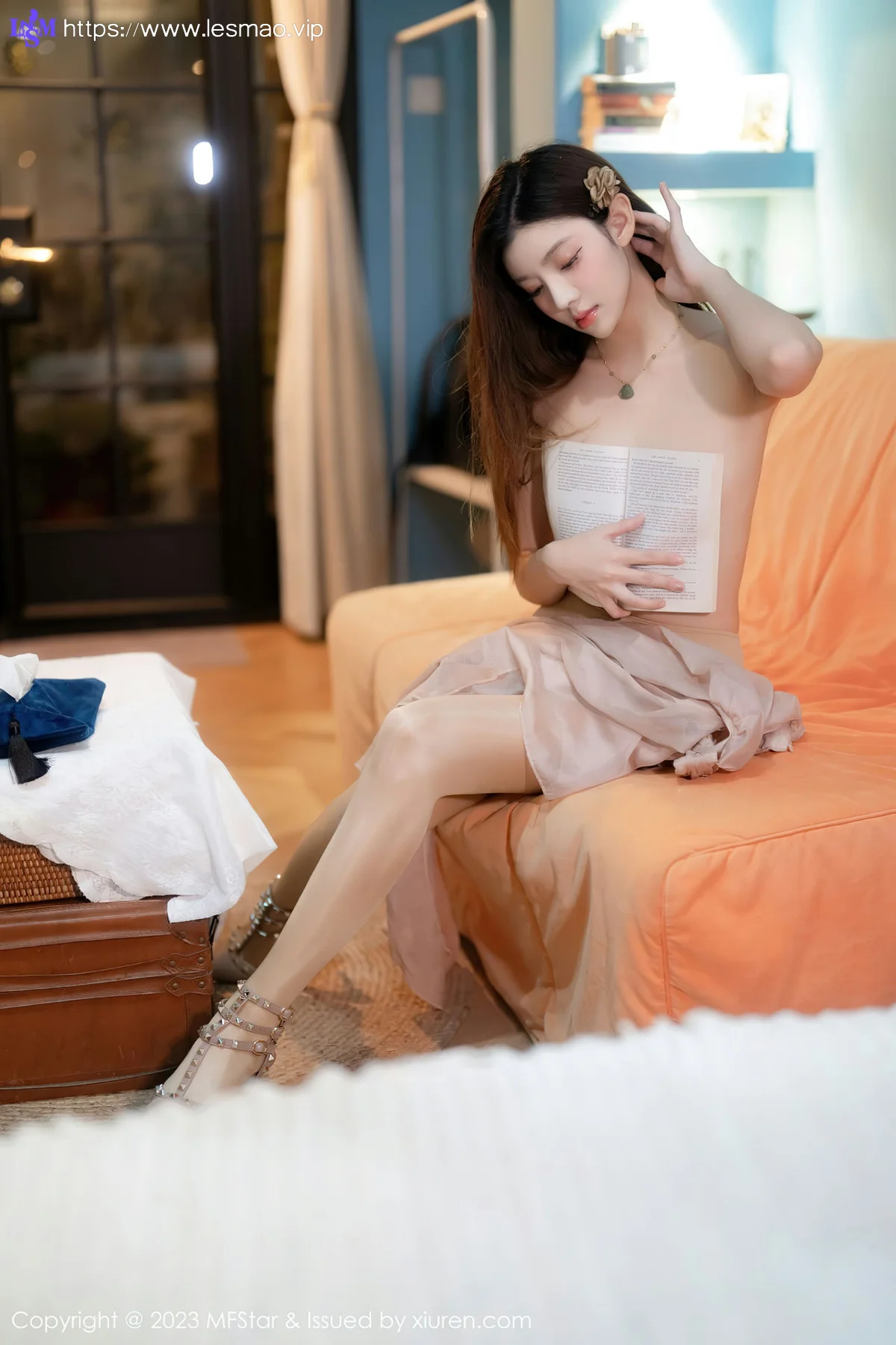 MFStar 模范学院 Vol.603 加朵babe 露肩连衣短裙性感写真 - 40