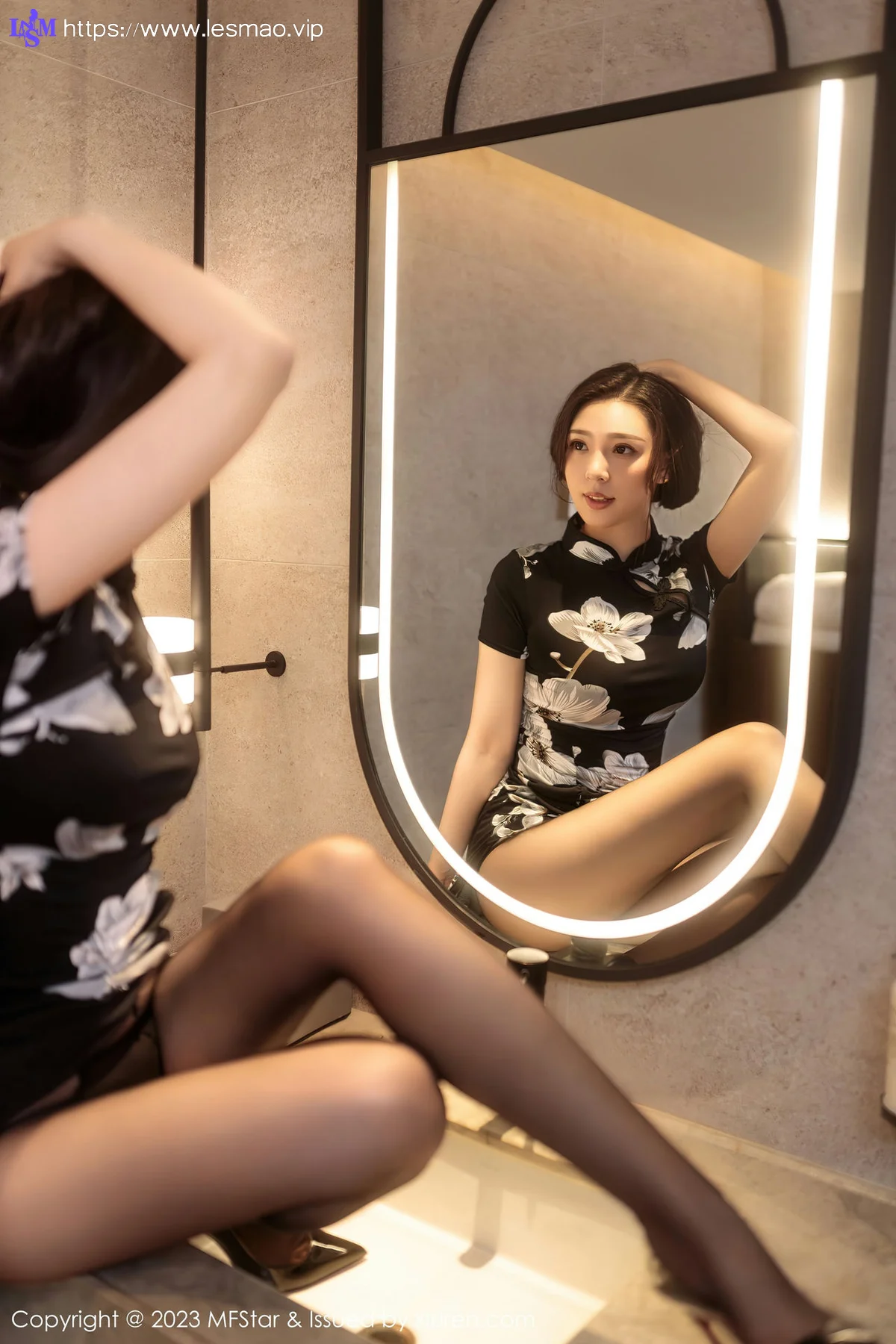 MFStar 模范学院 Vol.630 小波多 黑色带图案旗袍性感写真 - 13
