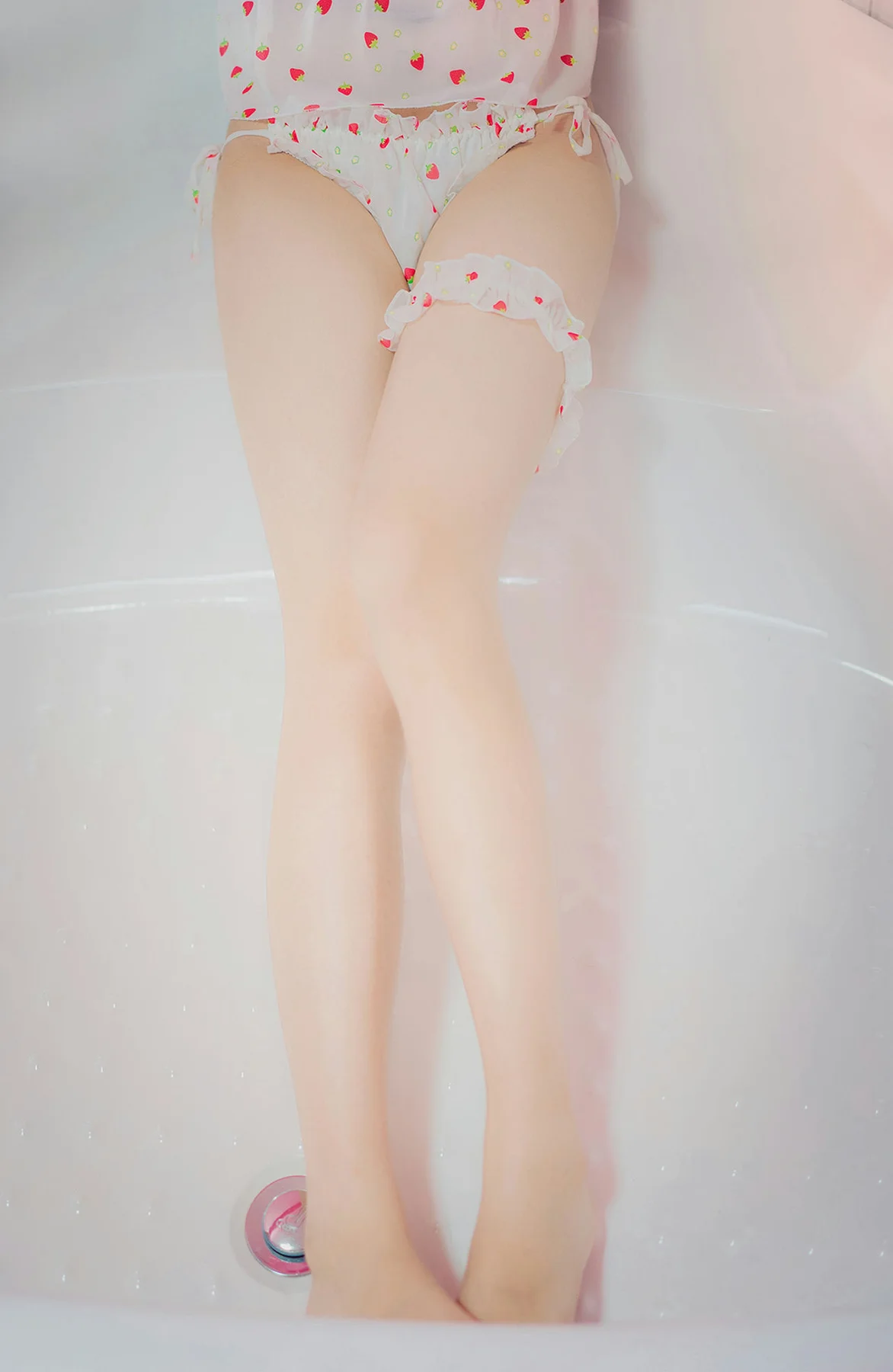 MTYH 喵糖映画 Vol.252 草莓美眉 - 28