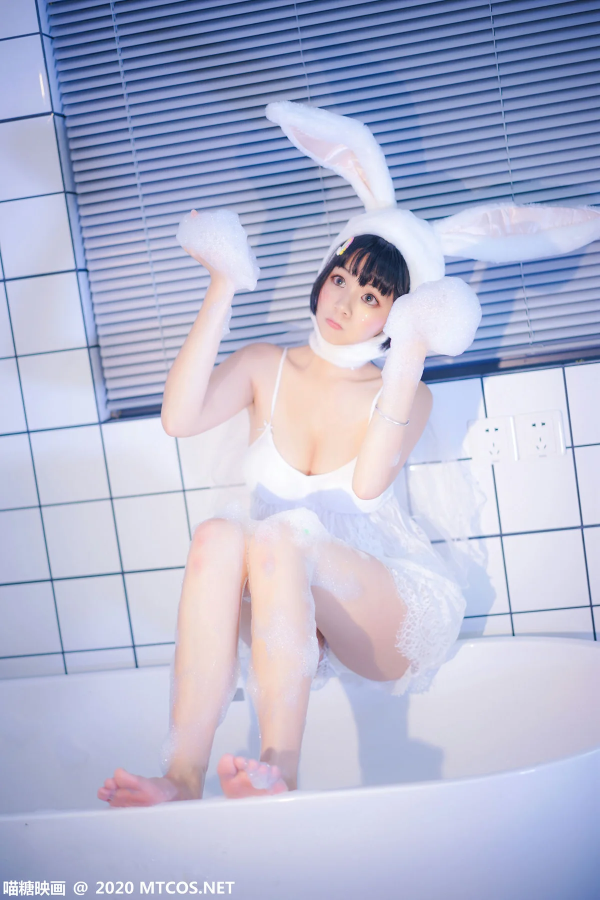 MTYH 喵糖映画 Vol.255  童颜巨乳 浴缸里的兔子 - 25