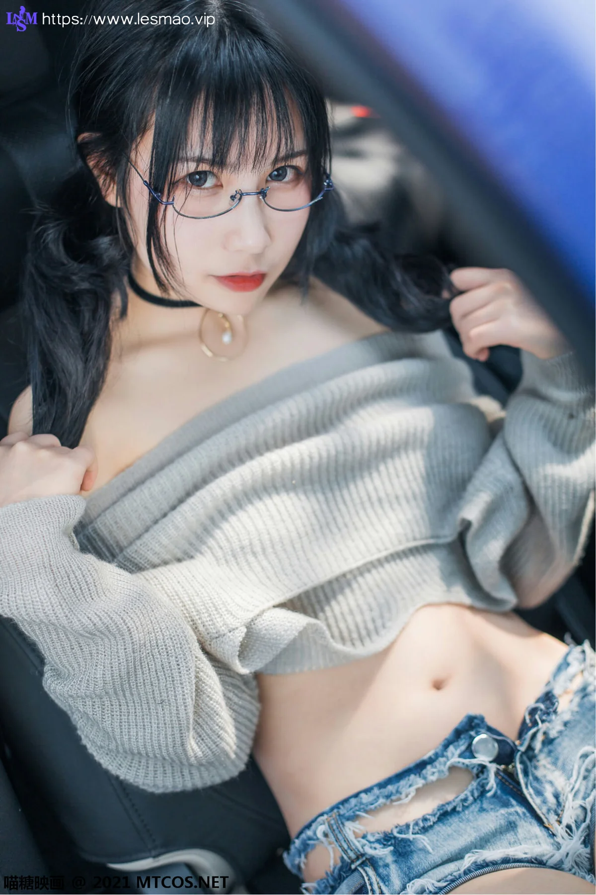 MTYH 喵糖映画 Vol.369 眼镜萝莉车内少女 - 18
