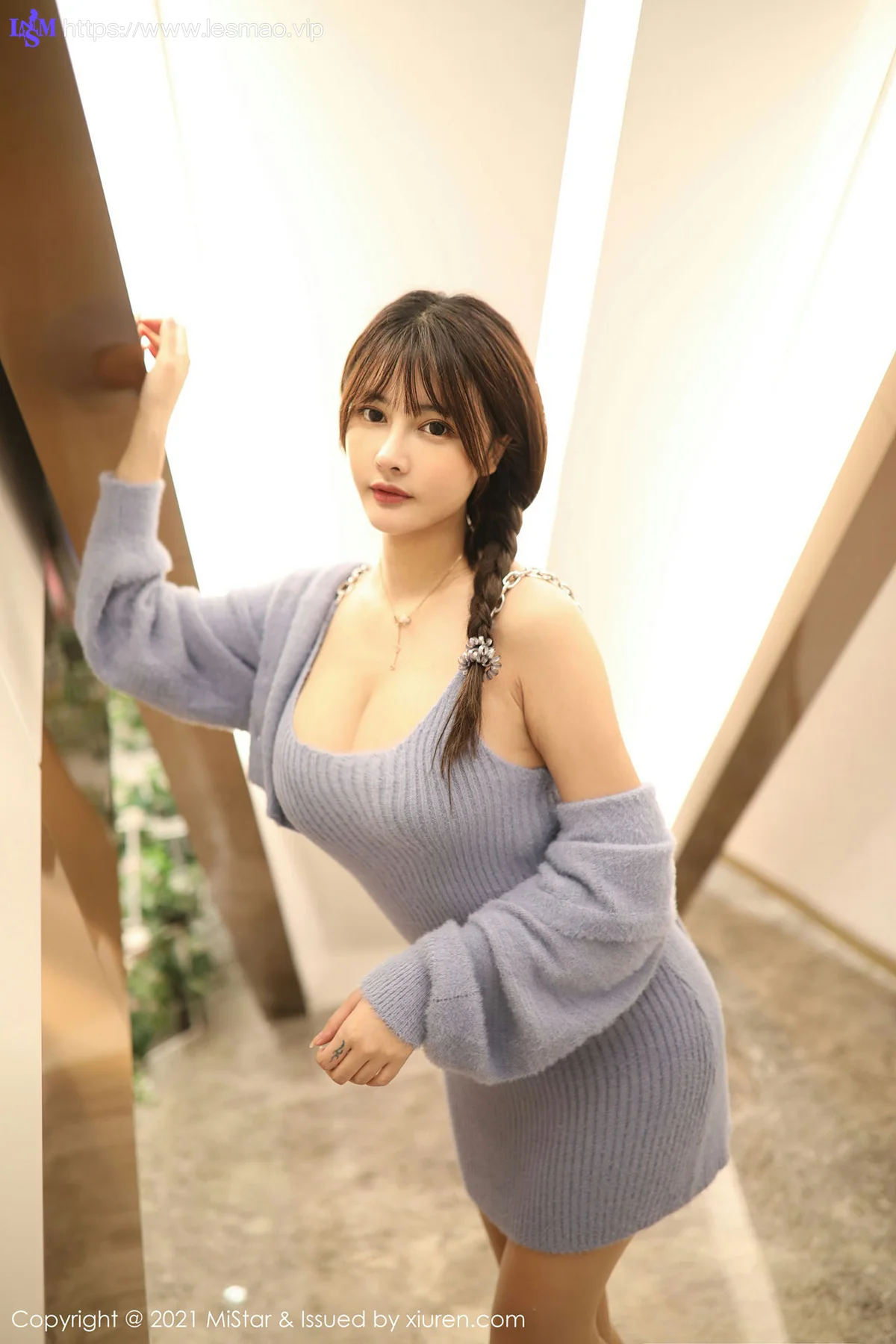 MiStar 魅妍社 Vol.329 巨胸的服饰 萌奈子 朦胧肉丝 - 3