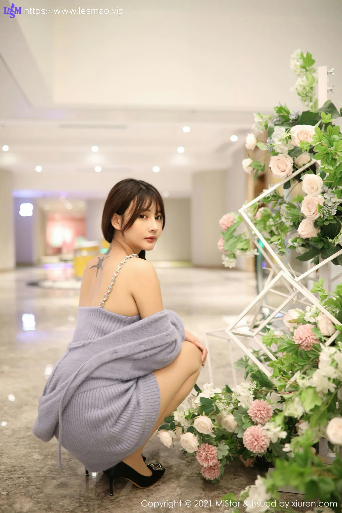 MiStar 魅妍社 Vol.329 巨胸的服饰 萌奈子 朦胧肉丝 - 26