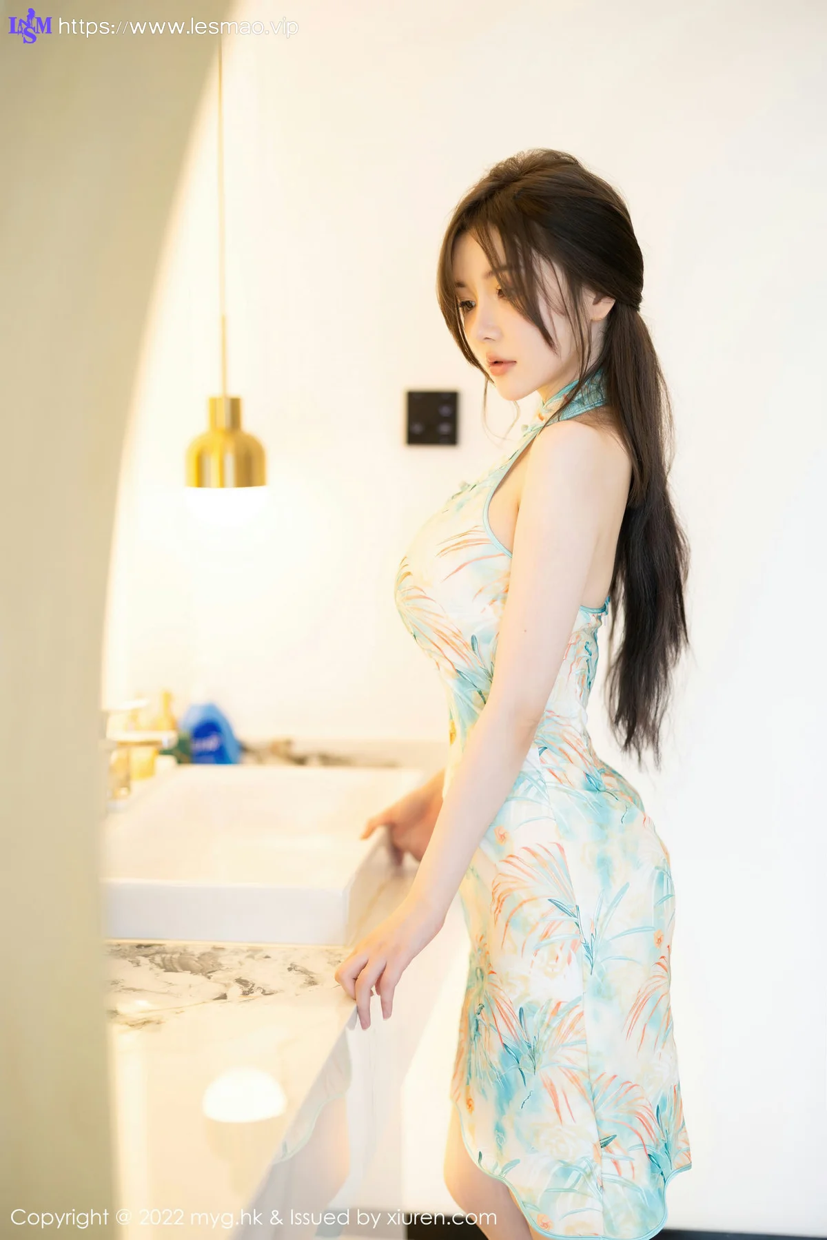 MyGirl 美媛馆 Vol.640  糯美子MINIbabe 童颜巨乳户外场景拍摄桂林心愿旅拍 - 42