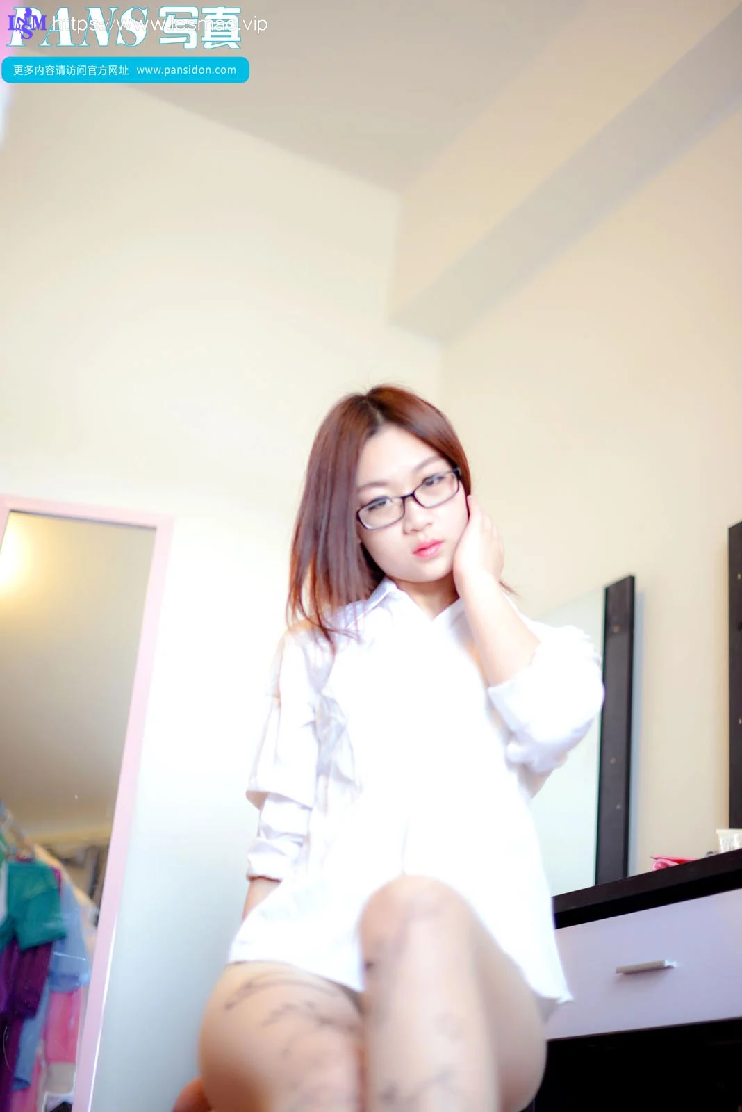 Pans 写真 No.237 折折 41P/19.2M - 20