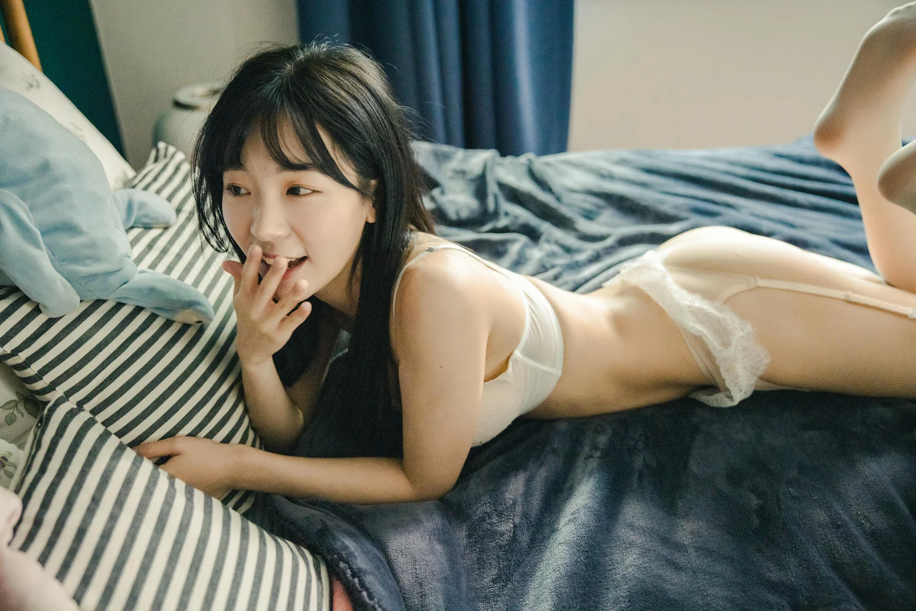 Patreon No.032  eeesovely Vintage内衣私房写真 - 23
